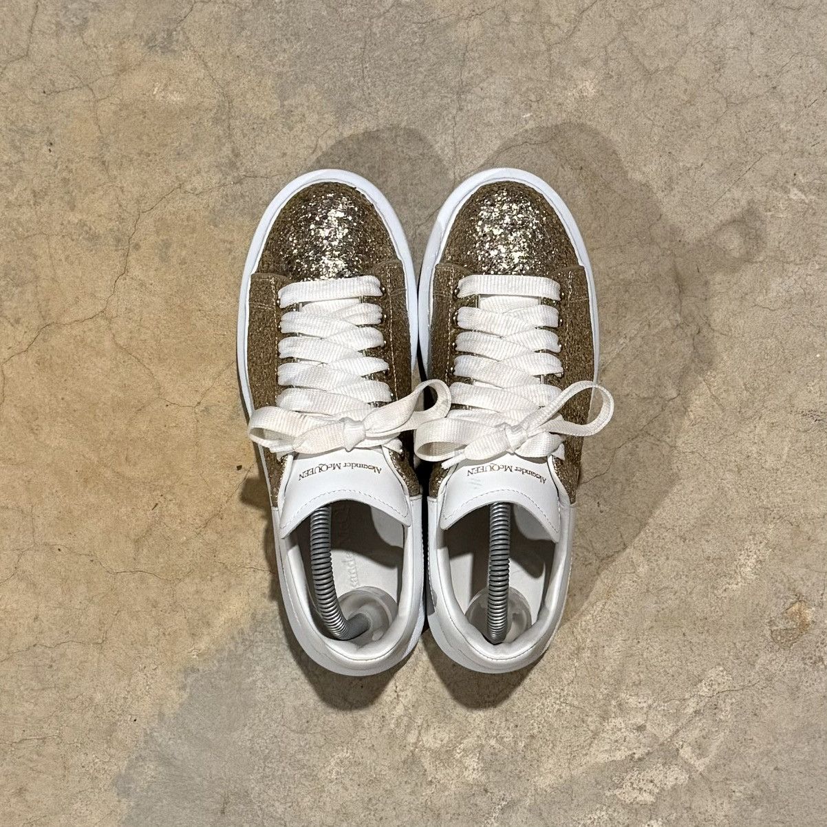 Alexander McQueen Alexander McQueen Oversized Sneaker Calico Gold Glitter US 6 Size US 6.5 / EU 39-40 - 14 Thumbnail