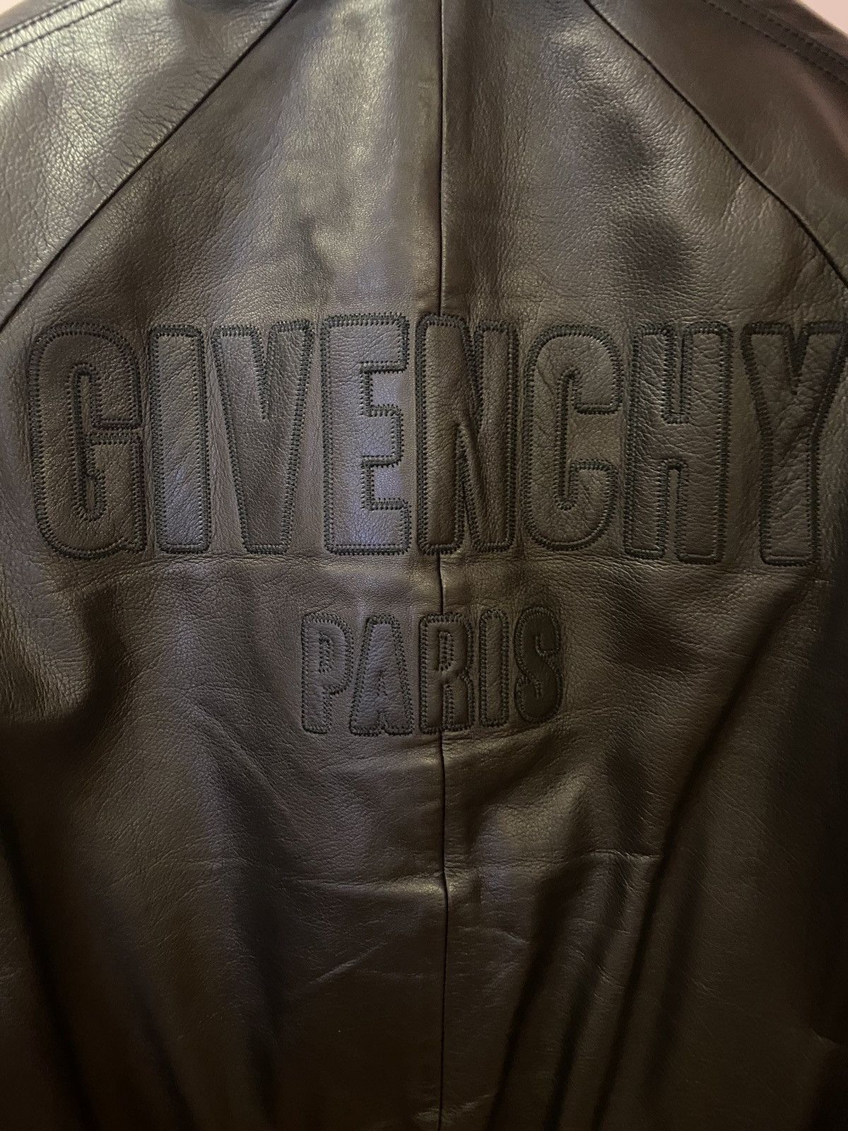 Givenchy Givenchy black logo leather bomber jacket 44 Size US S / EU 44-46 / 1 - 5 Thumbnail