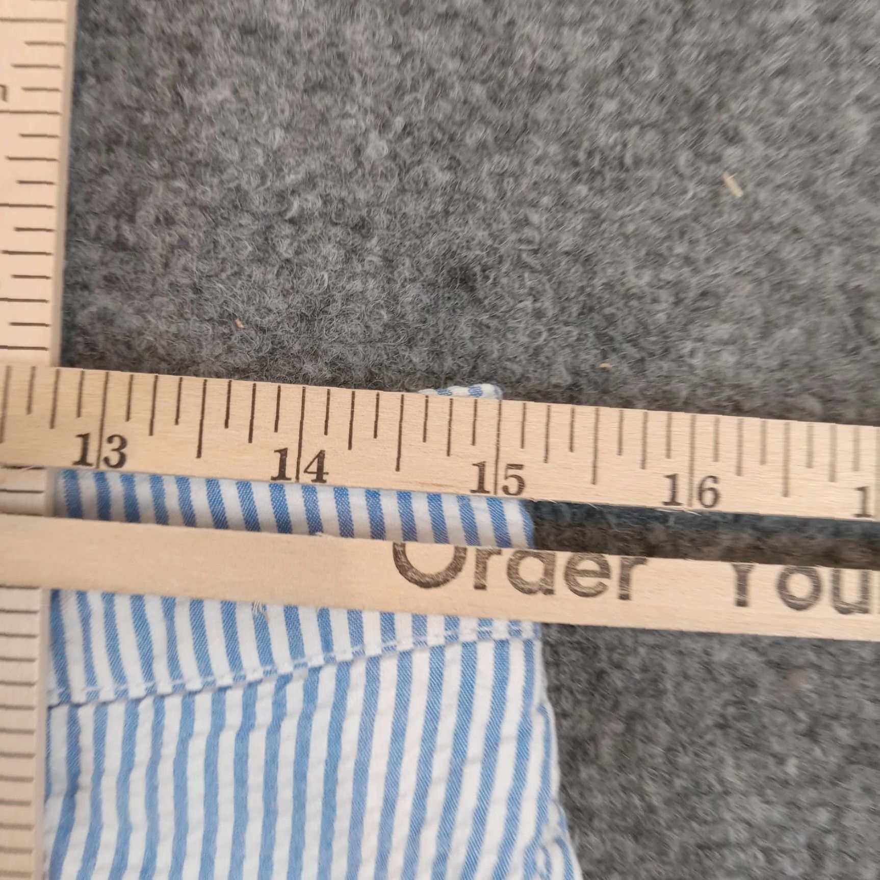 Vineyard Vines VINEYARD VINES Shorts Mens 30 Blue White Striped Seersucker Chino Club Casual Stretch Size US 30 / EU 46 - 6 Thumbnail