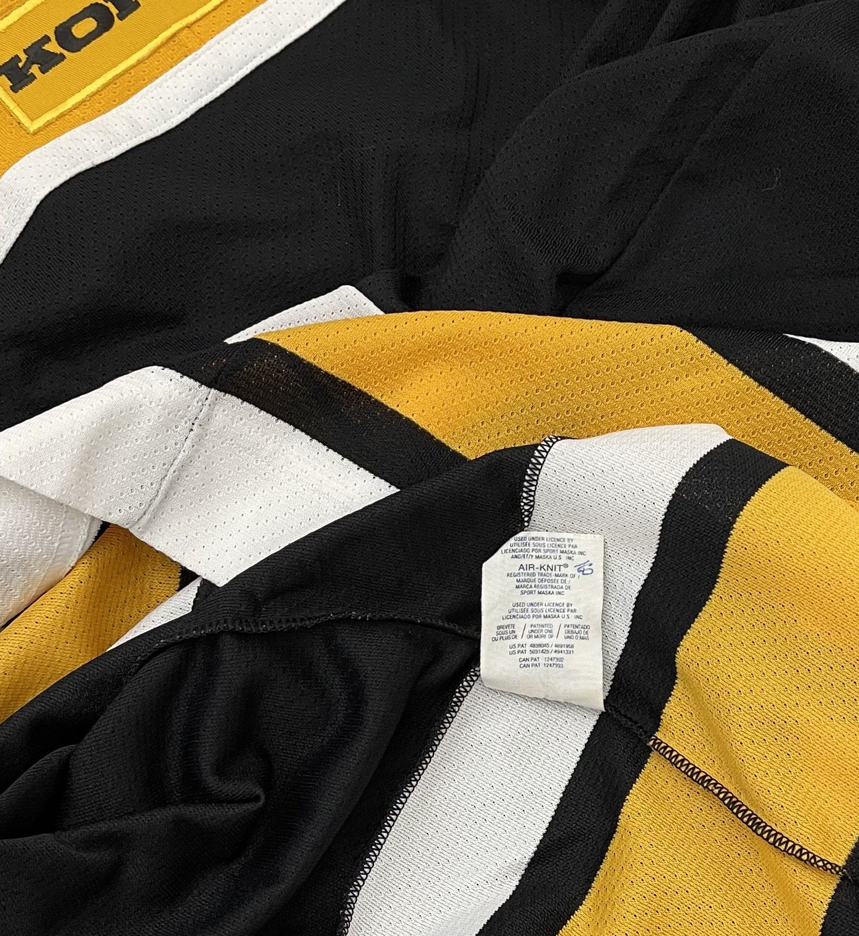 NHL × Vintage KOHO Boston Bruins Bill OFFICIAL LICENSED JERSEY Size US XXL / EU 58 / 5 - 6 Thumbnail