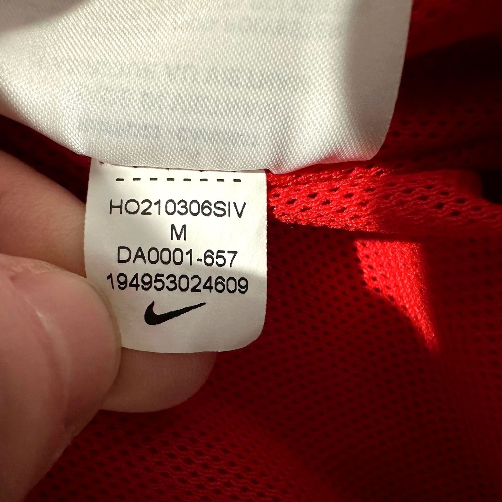 Nike Nike Windrunner Jacket Mens M Red Hooded Full Zip Colorblock Windbreaker Size US M / EU 48-50 / 2 - 7 Thumbnail