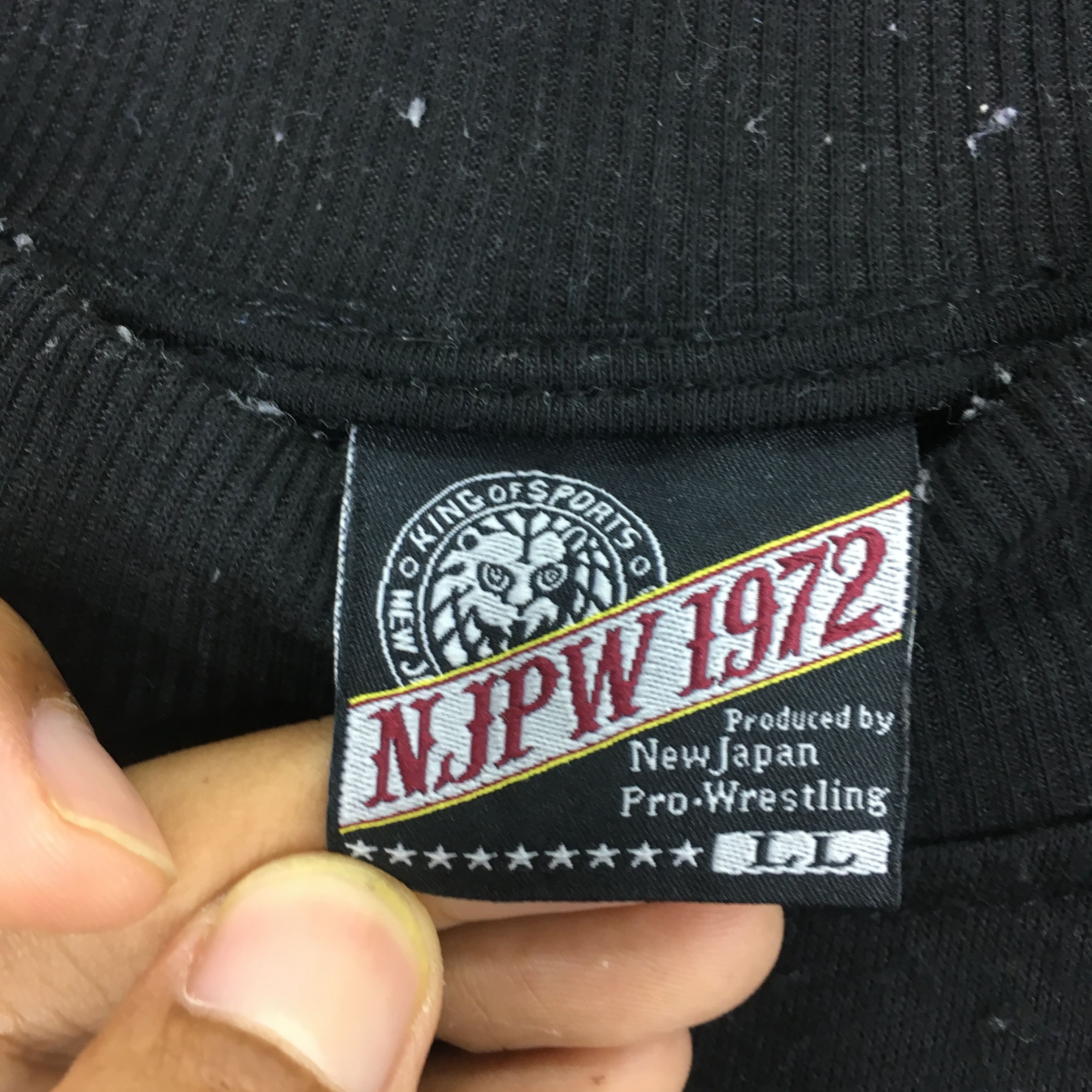 Japanese Brand vintage king of sport NJPW 1972 black sweatshirt- 658 Size US L / EU 52-54 / 3 - 13 Thumbnail