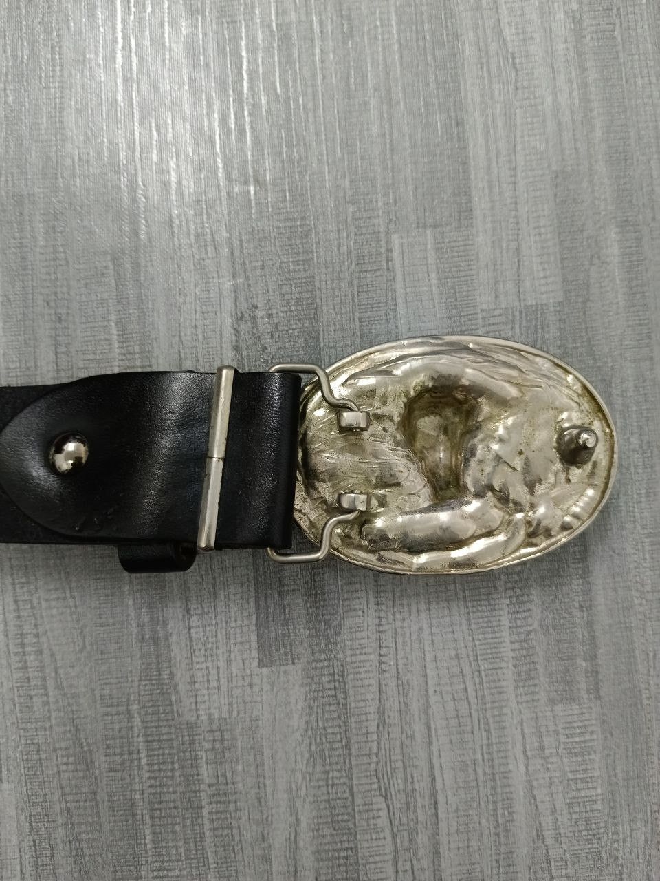 Leather SKULL CROSSBONE BUCKLE LEATHER BELT SIZE (30-34) Size ONE SIZE - 4 Thumbnail