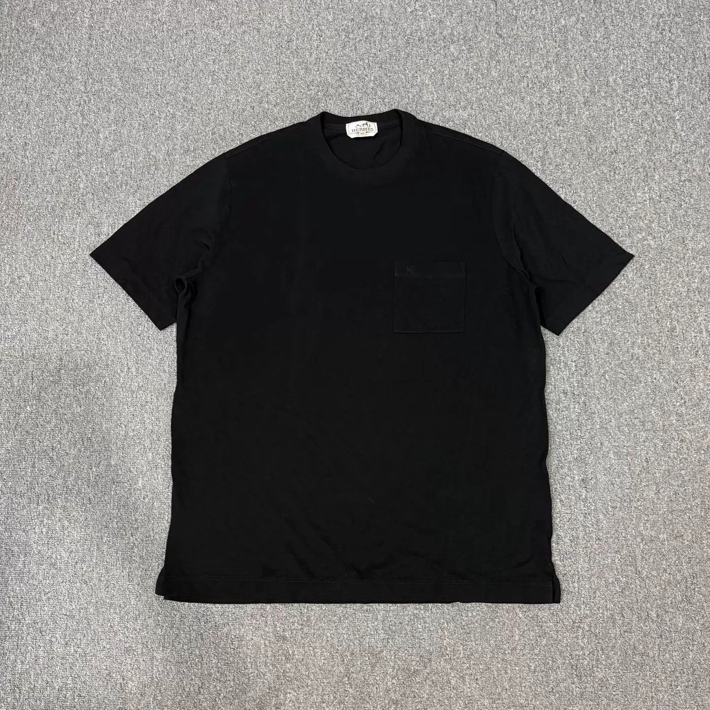 Hermes Hermes Black Pocket Logo Short Sleeve Tee XXL 95 New Size XXL / US 16-18 / IT 52-54 - 1 Thumbnail