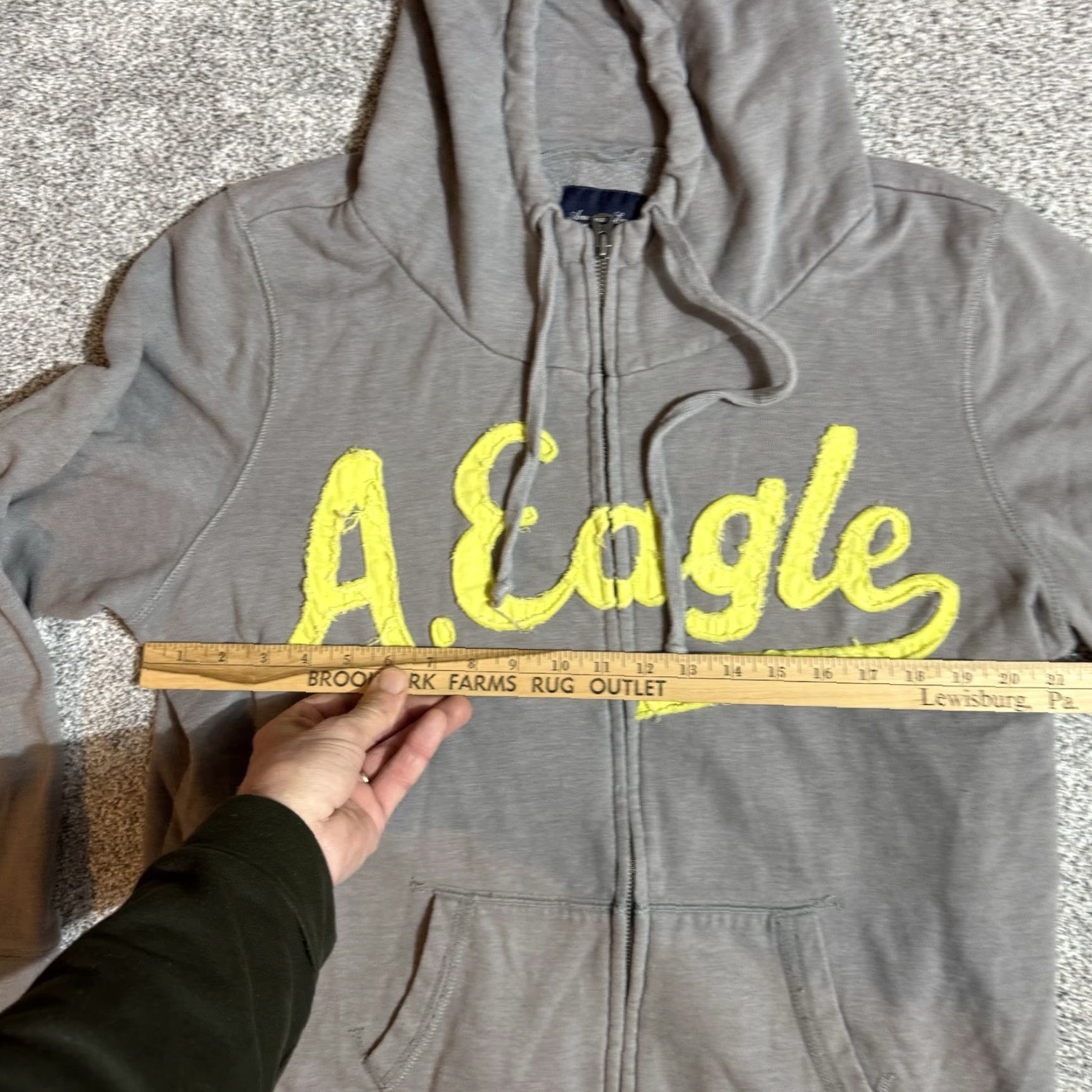 American Eagle Outfitters VINTAGE American Eagle Outfitters Hoodie Mens 2XL Gray Full Zip Graphic Print Hooded Pockets Streetwear Grunge Outdoor Size US XXL / EU 58 / 5 - 3 Thumbnail