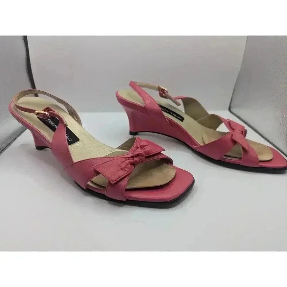 Etienne Aigner Vintage Etienne Aigner Pink Slingback Heels 7.5 Size US 7.5 / IT 37.5 - 6 Thumbnail