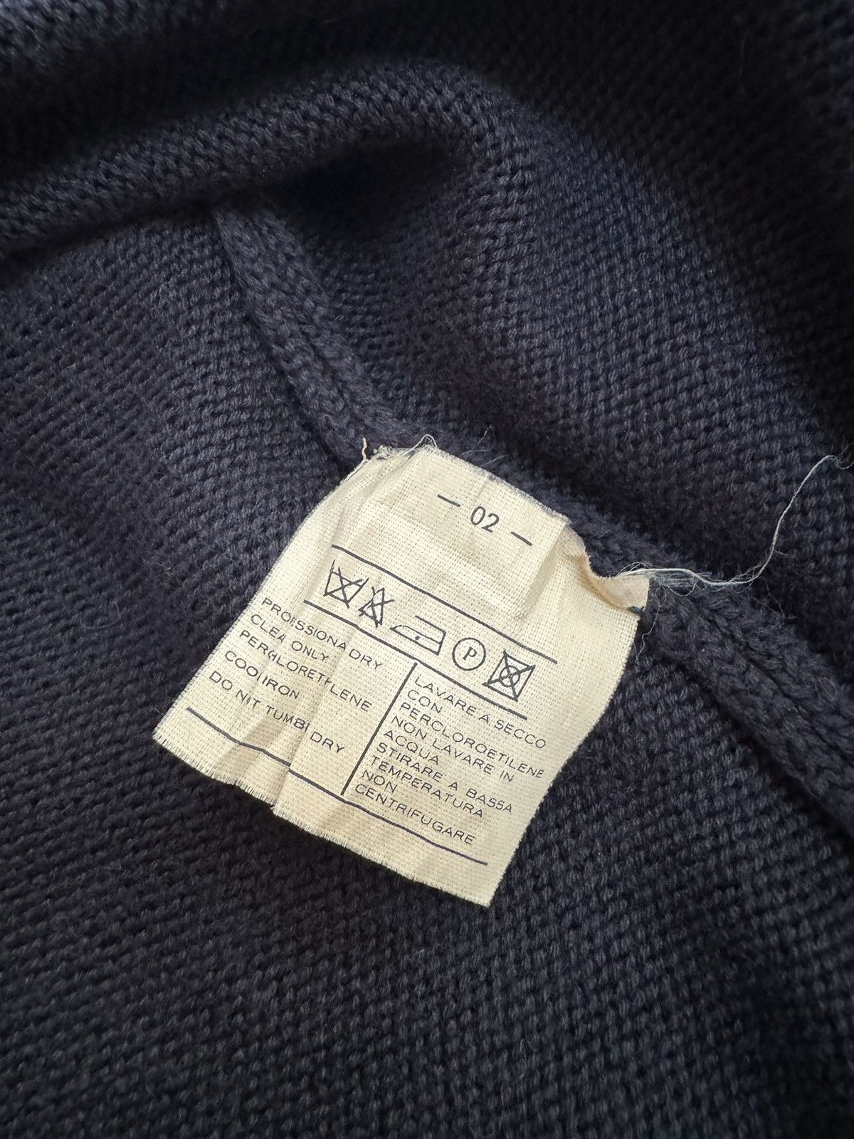 Salvatore Ferragamo Vintage🔥Salvatore Ferragamo Black Cardigan With Buckle Size S / US 4 / IT 40 - 10 Thumbnail