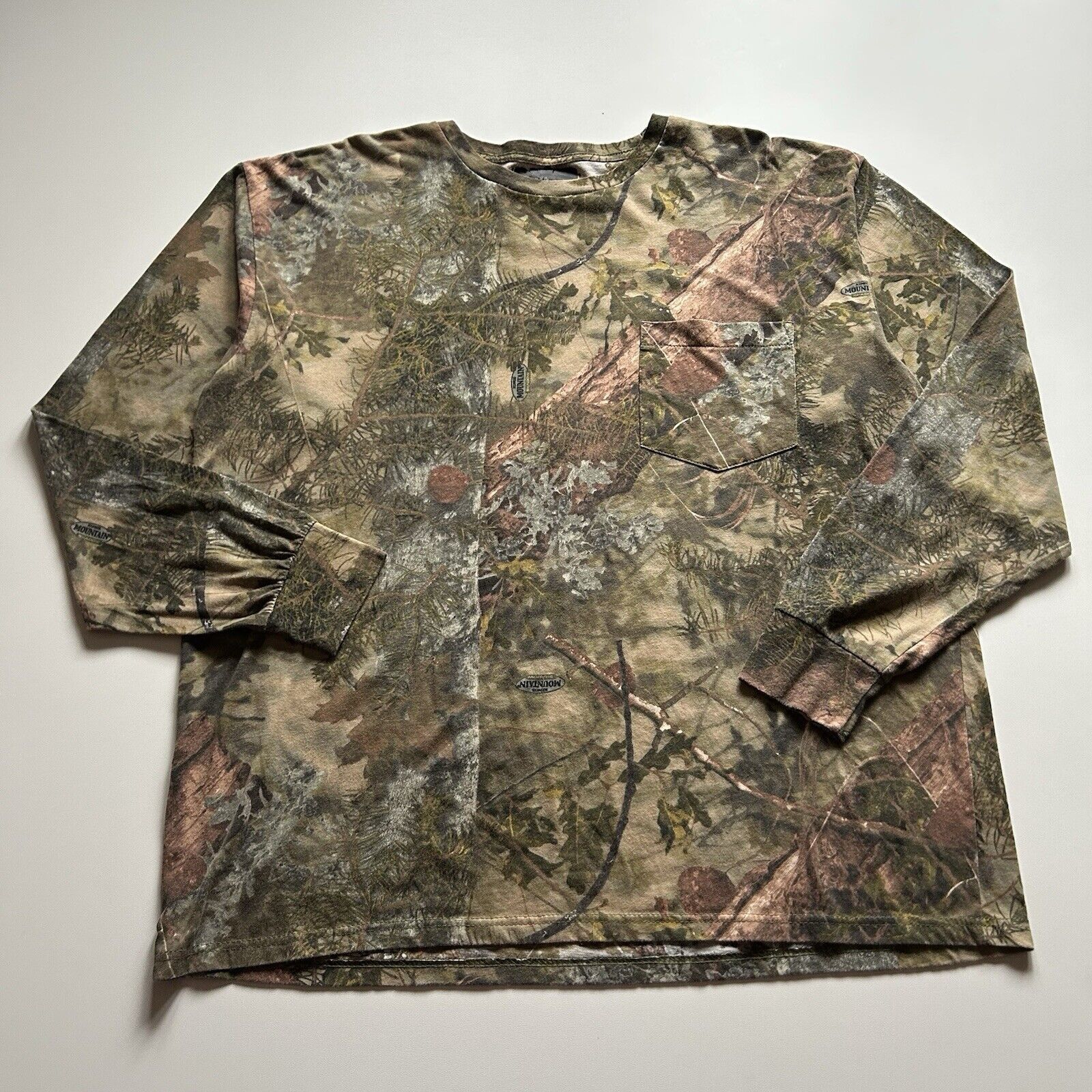 Realtree Vintage Real Tree Camouflage Long Sleeve Pocket T Shirt 2XL Size US XXL / EU 58 / 5 - 1 Thumbnail