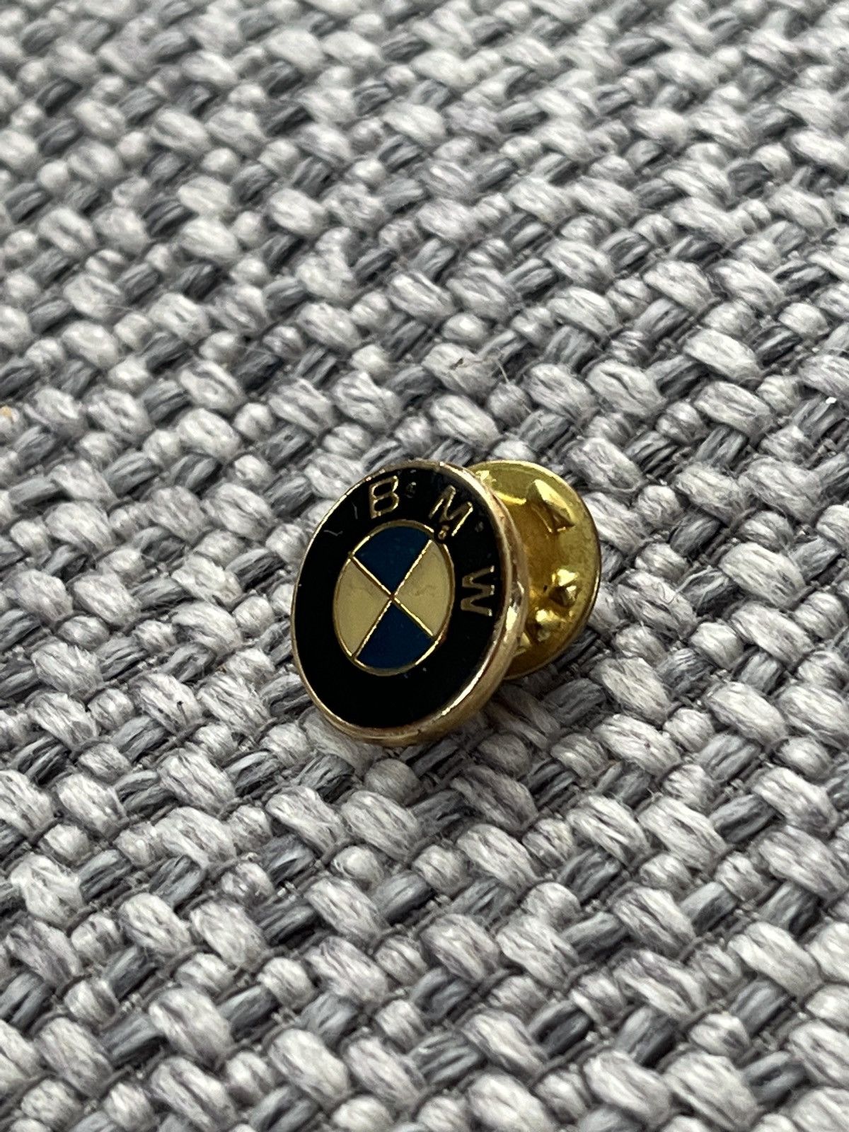 BMW × Vintage B.M.W vintage pin Size ONE SIZE - 3 Thumbnail