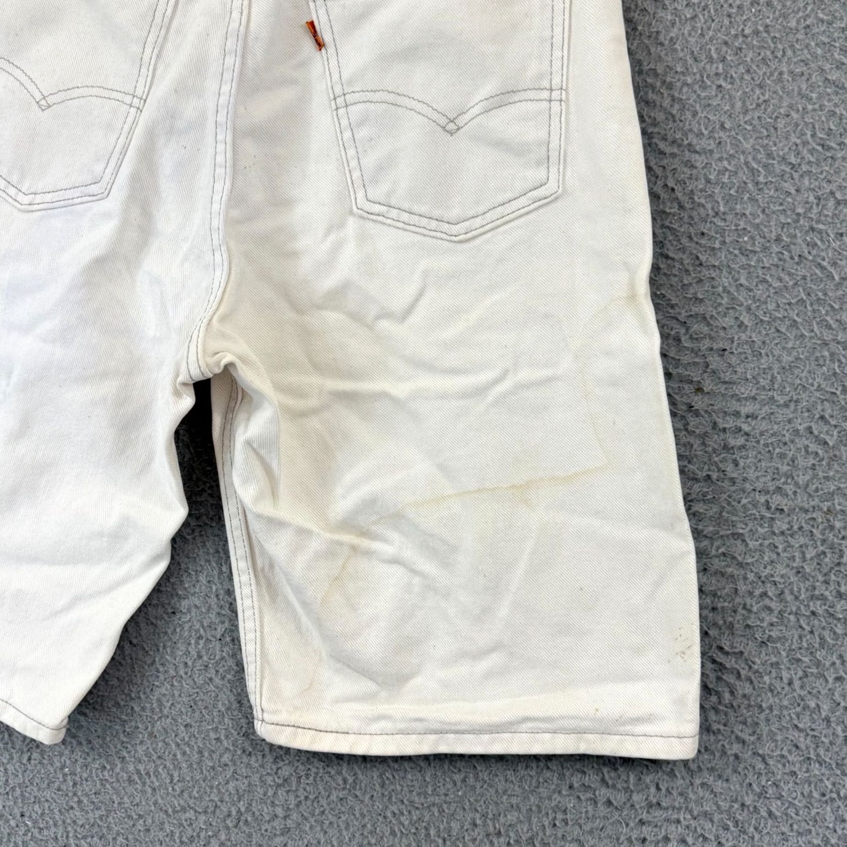 Levi's VINTAGE Levi’s 550 Shorts Men’s 31 White Light Wash Denim Orange Tab 10” Casual 90s USA Mens Size US 31 - 6 Thumbnail