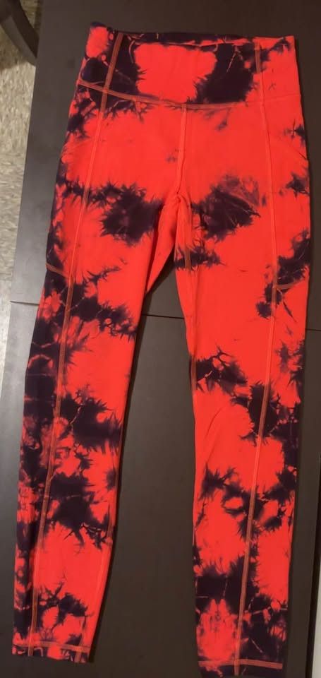 Lululemon Lululemon Invigorate High-Rise leggings Size 27" / US 4 / IT 40 - 1 Thumbnail