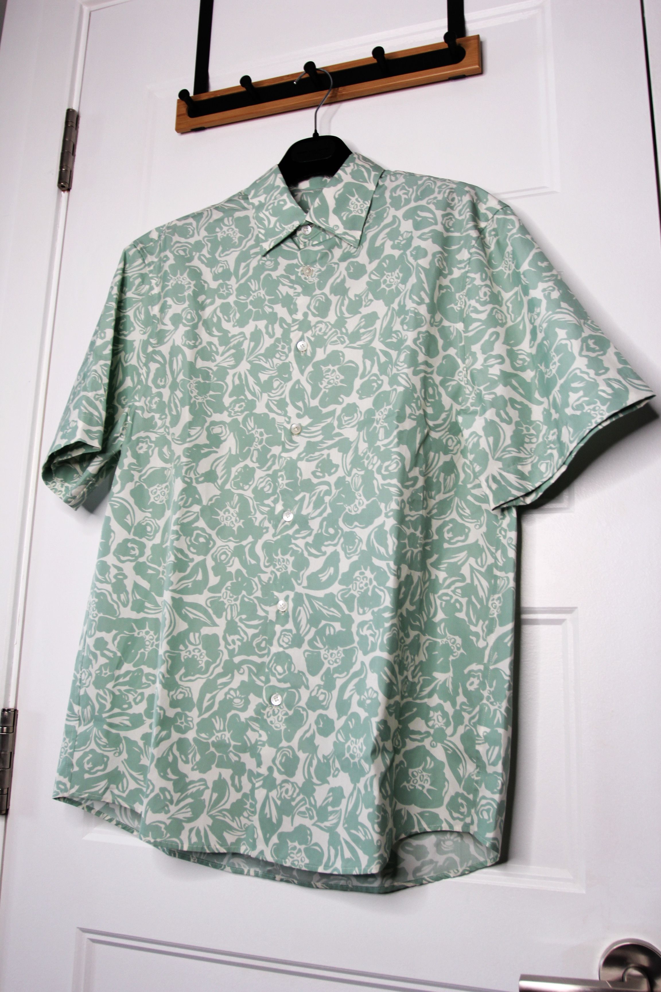 Lanvin BNWT SS23 LANVIN MINT FLOWERS SHORT SLEEVE SHIRT 39 Size US M / EU 48-50 / 2 - 5 Thumbnail