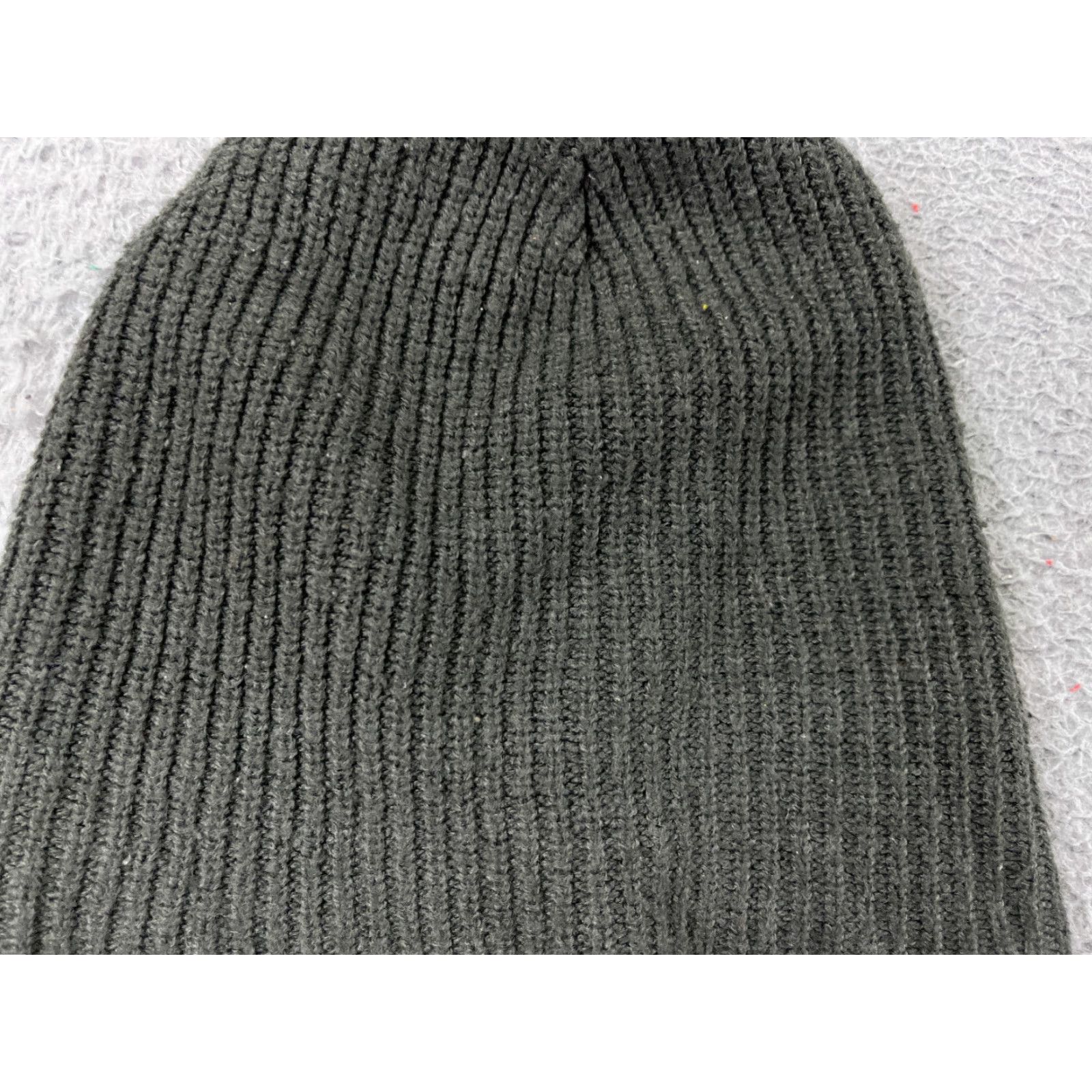 Vintage Gray Knit Beanie Hat Adult One Size Acrylic Ski Activewear Unisex Size ONE SIZE - 2 Thumbnail