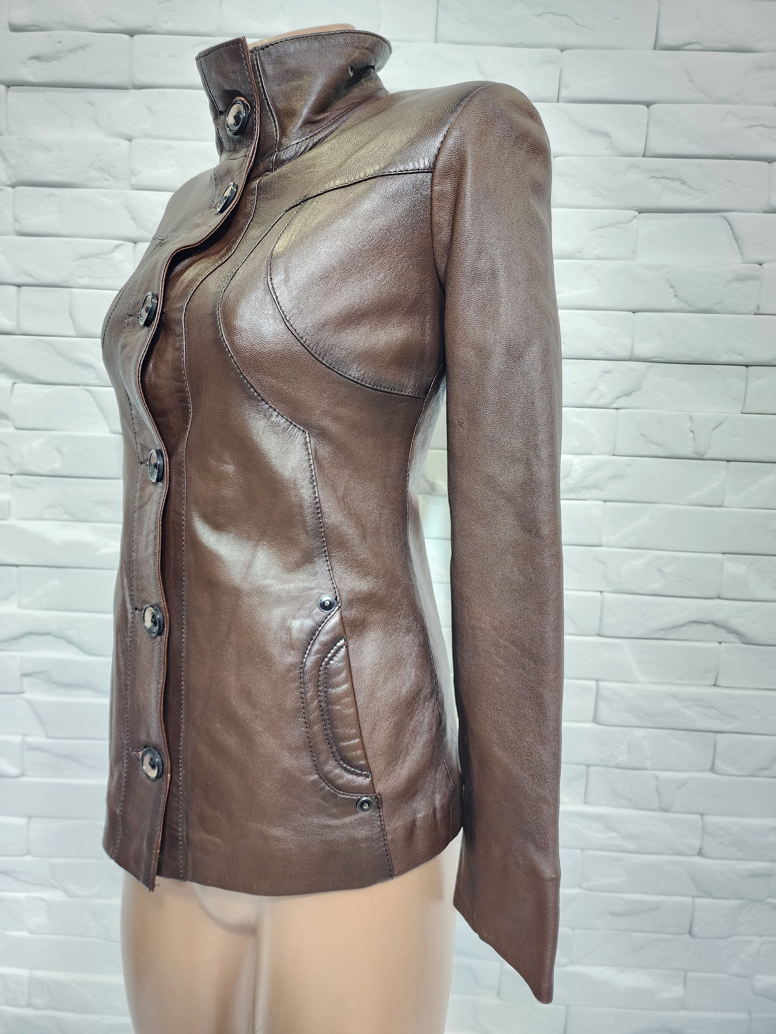 Genuine Leather Leather Women's Jacket: Button-Down Soft Leather Size XS / US 0-2 / IT 36-38 - 1 Thumbnail