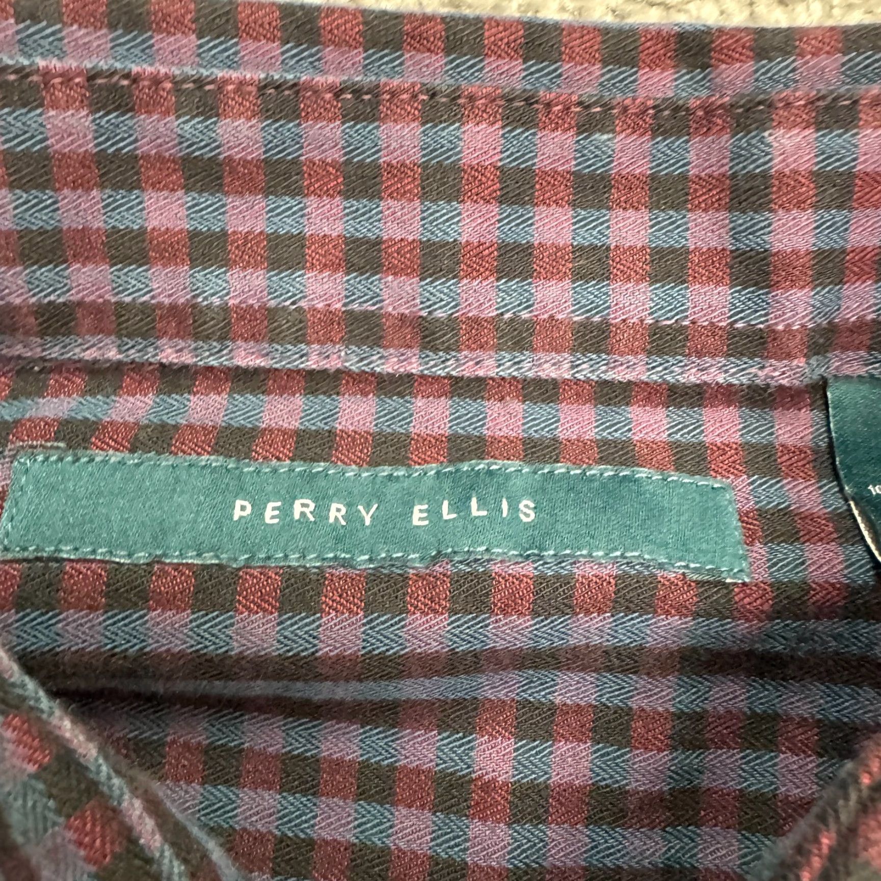 Perry Ellis Perry Ellis Gingham Button-Down Shirt Mens Medium Blue Red Plaid Cotton Casual Shirt Regular Fit Multicolor Button-Up Long Sleeve Men Mens Size US M / EU 48-50 / 2 - 6 Thumbnail