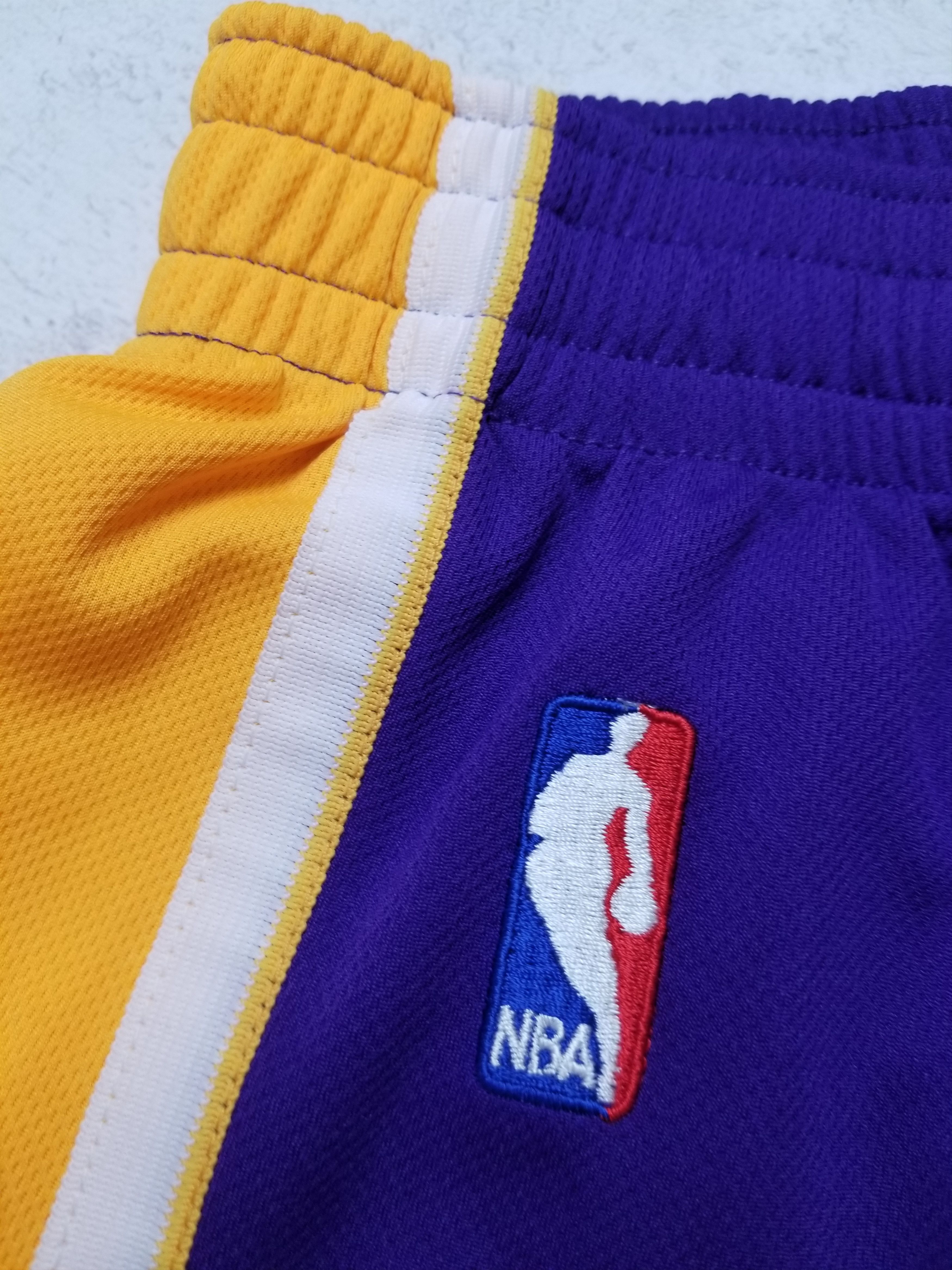 Adidas Los Angeles Lakers Adidas Swingman Shorts Size US 32 / EU 48 - 11 Thumbnail