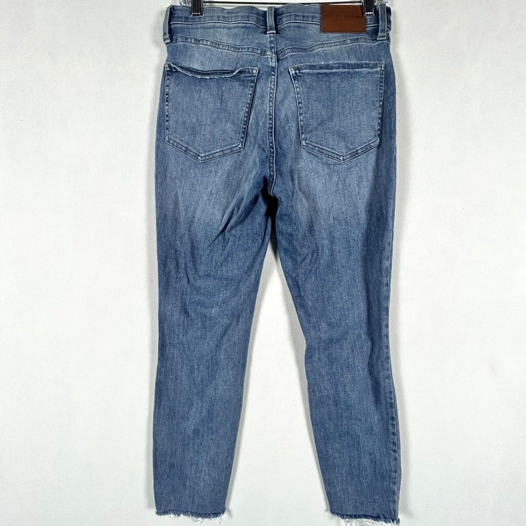 Lucky Brand Lucky Brand Jeans Ankle Button Fly Raw Hem High Rise Crop Women's 6 Blue Denim Size 28" / US 6 / IT 42 - 7 Thumbnail