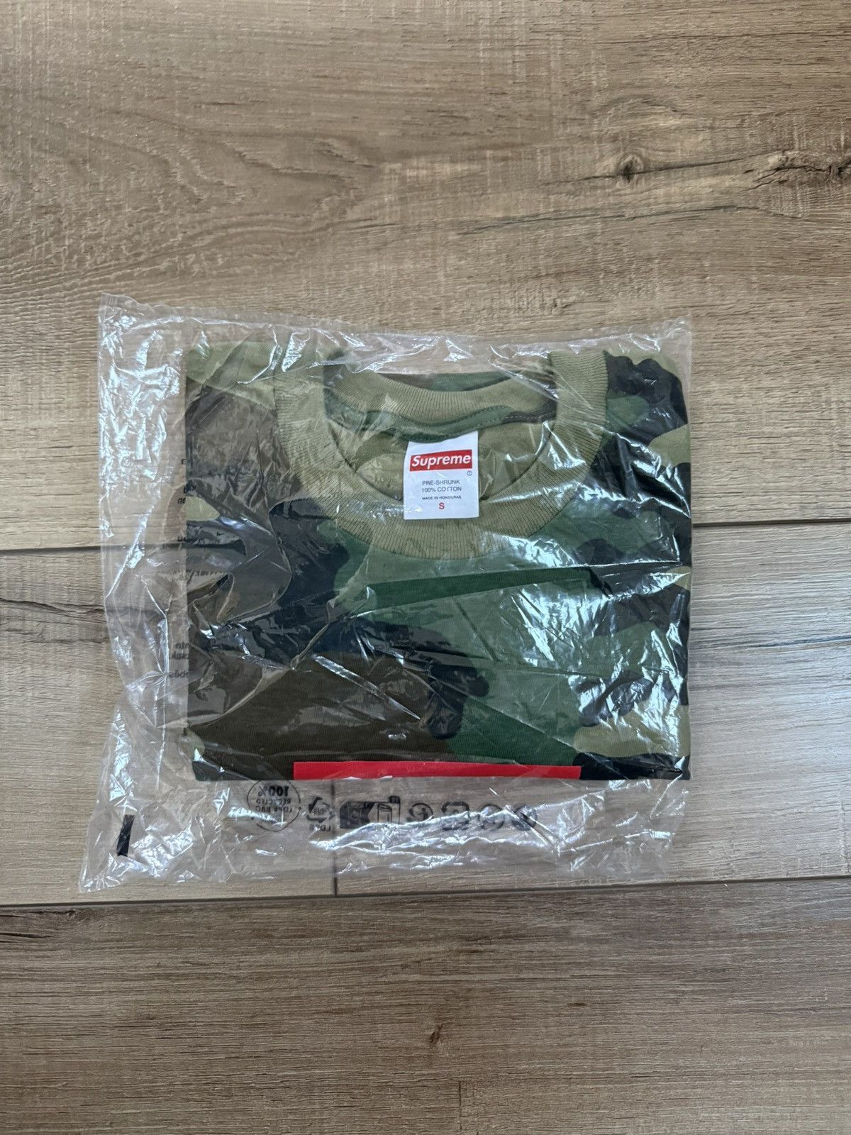 Supreme Supreme Camo Arabic Box Logo T-Shirt Size US S / EU 44-46 / 1 - 1 Thumbnail