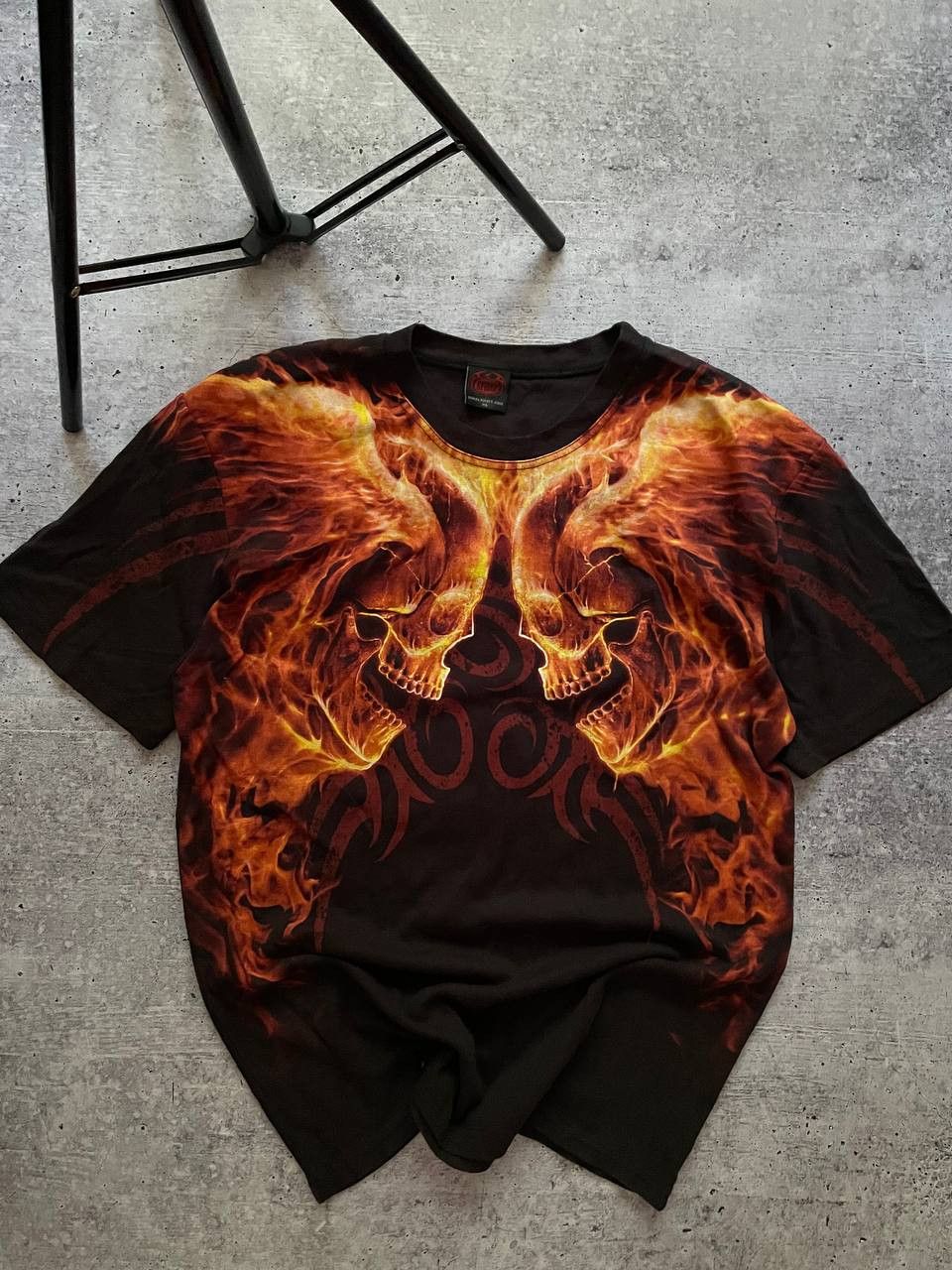Band Tees × Vintage Vintage Tee t-shirt Spiral Skulls Big Print Over print Size US XL / EU 56 / 4 - 1 Thumbnail