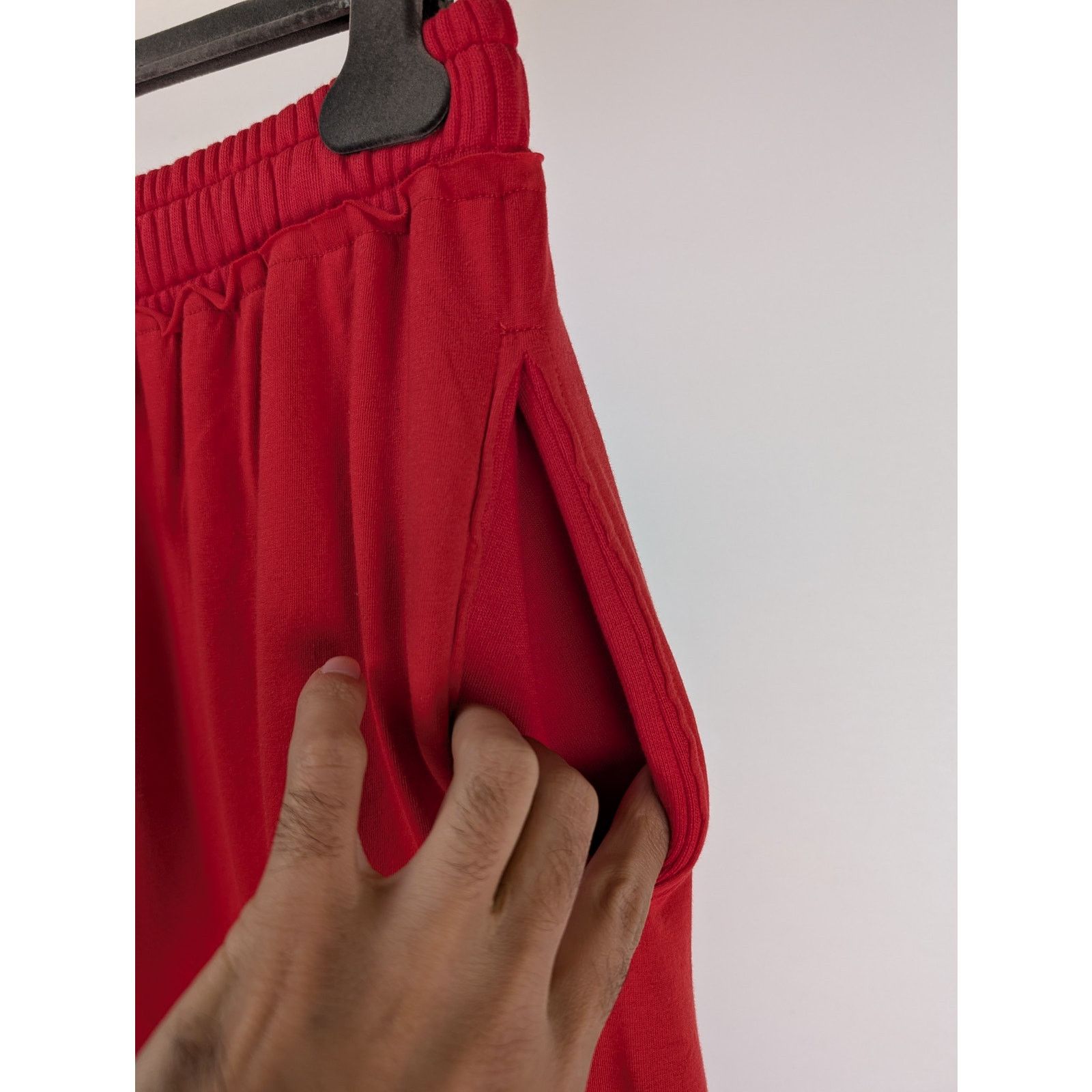 Vetements o1rshd1 Sweatpants / Joggers in Red Size US 30 / EU 46 - 4 Thumbnail