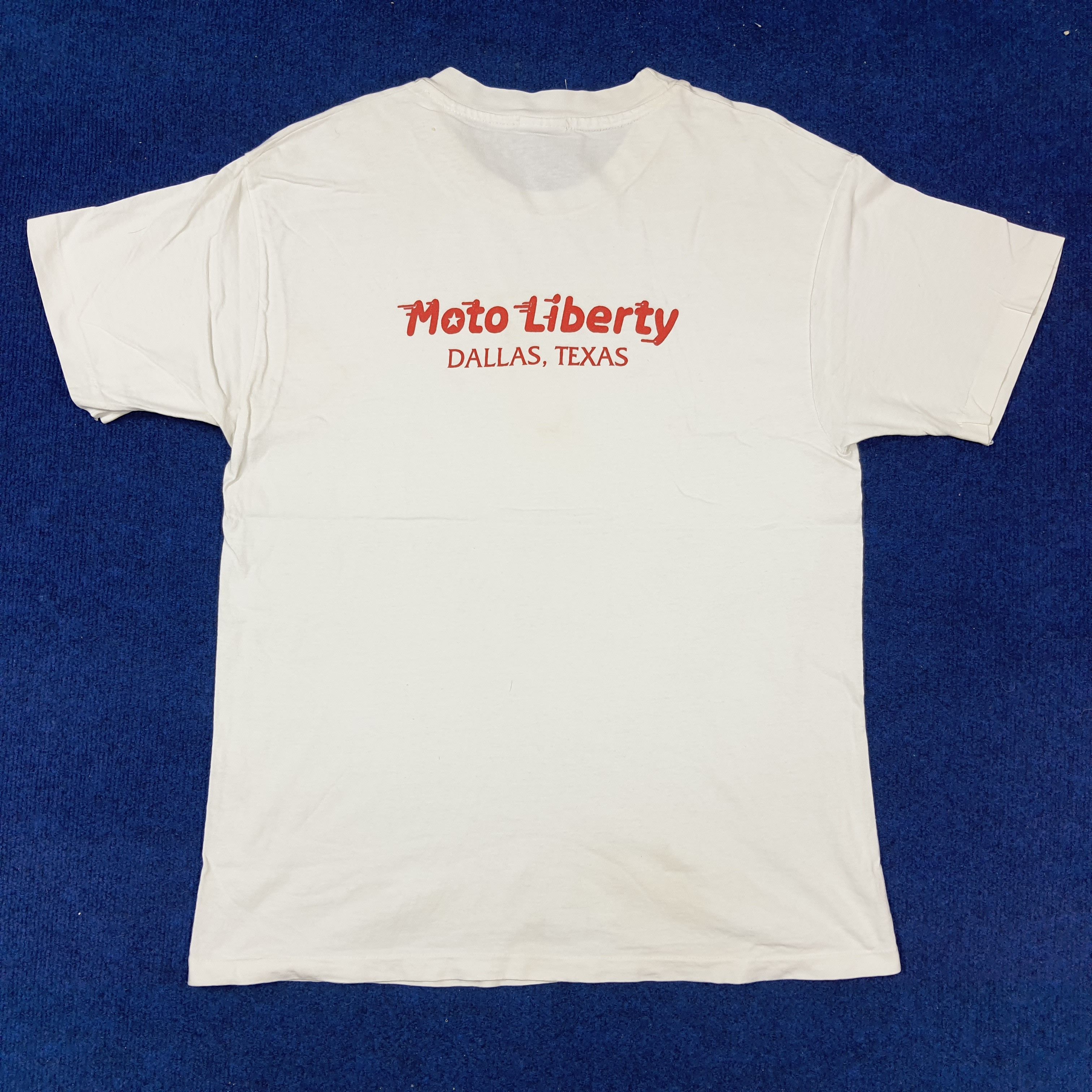 Vintage Vintage Ducati World Champion MotoGP Racing With Sign Tshirt Size US M / EU 48-50 / 2 - 3 Thumbnail
