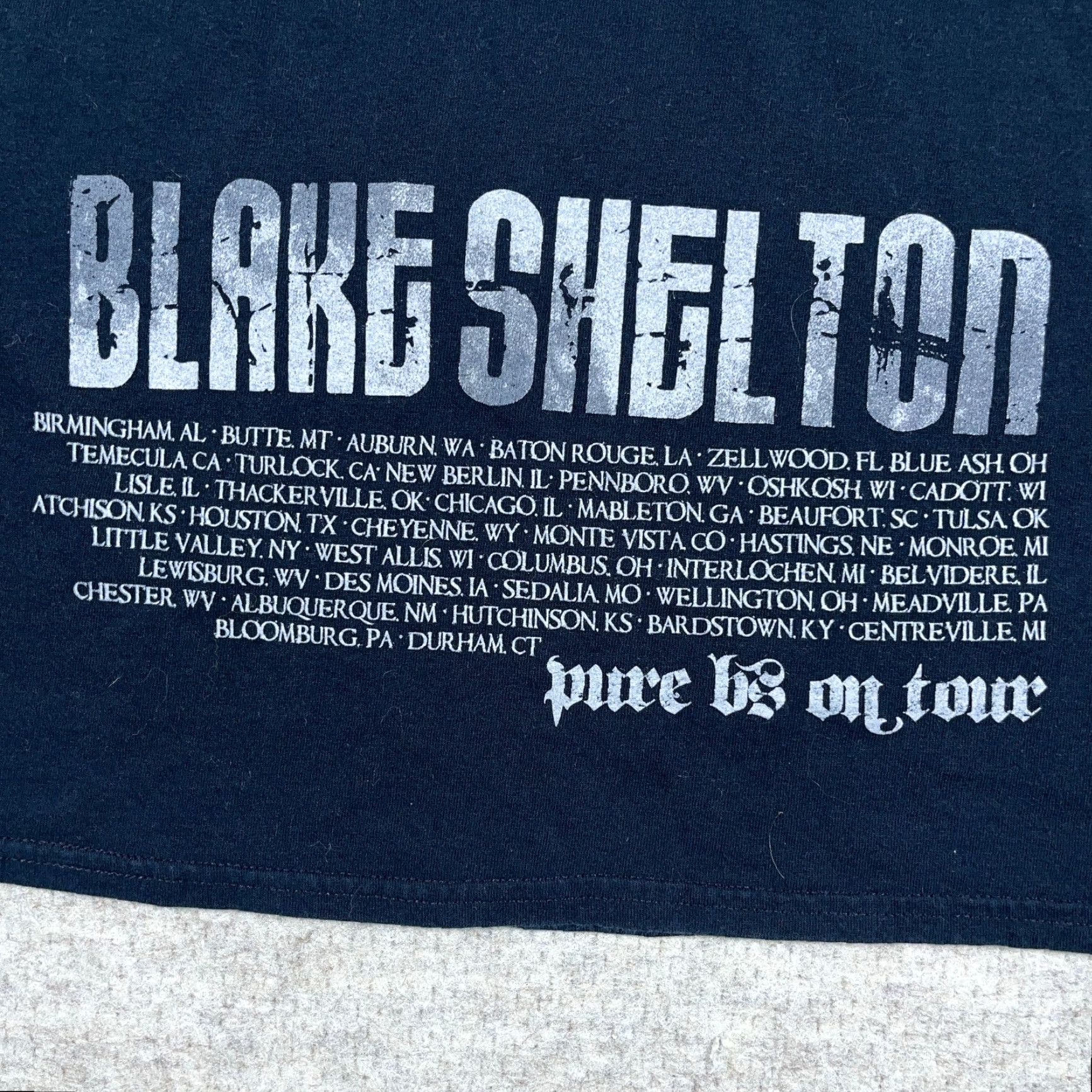 Gildan VINTAGE Blake Shelton Shirt Men 2XL Black T-Shirt Band Graphic Print Crew Neck Short Sleeve Gildan Size US XXL / EU 58 / 5 - 6 Thumbnail