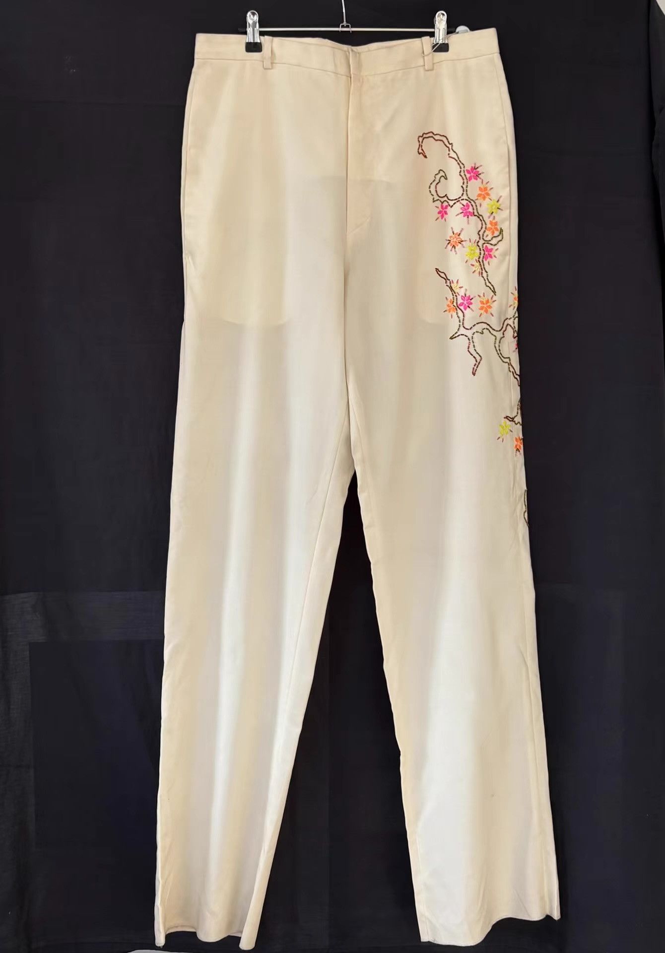 Versace Gianni Versace Embroidered & Beaded Wool Dress Pants Ｑ21 Size US 34 / EU 50 - 1 Thumbnail