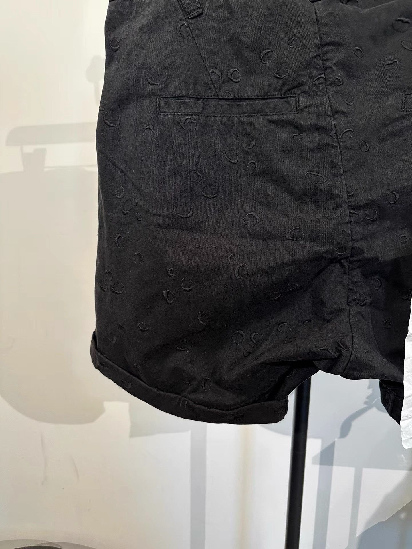 11 By Boris Bidjan Saberi 11by BBS P5 Stitched Twill Shorts K35 Size US 35 - 4 Thumbnail