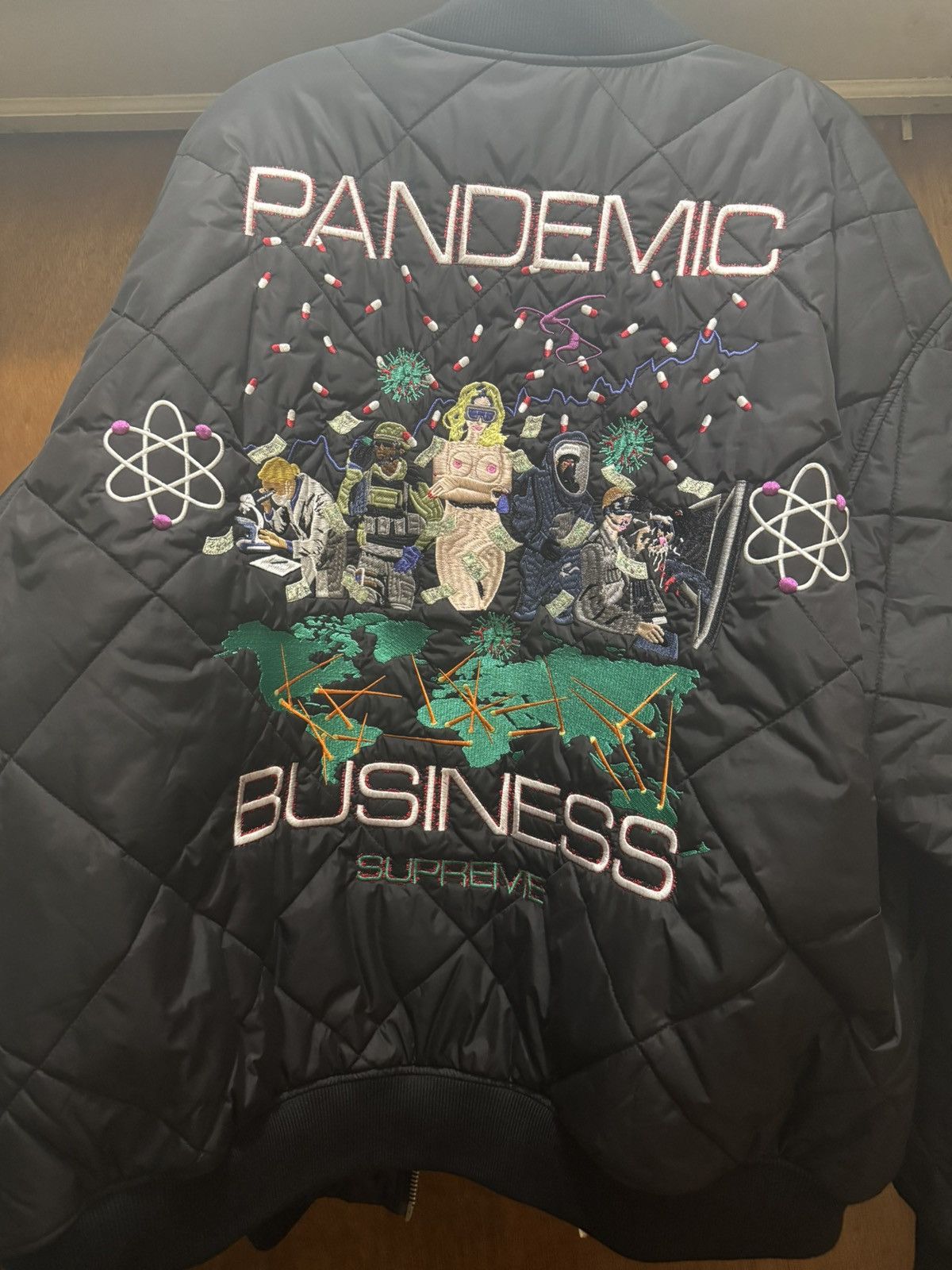 Supreme SUPREME AOI PANDEMIC BUSINESS QUILTED WORK JACKET XL FW24 Size US XL / EU 56 / 4 - 5 Thumbnail
