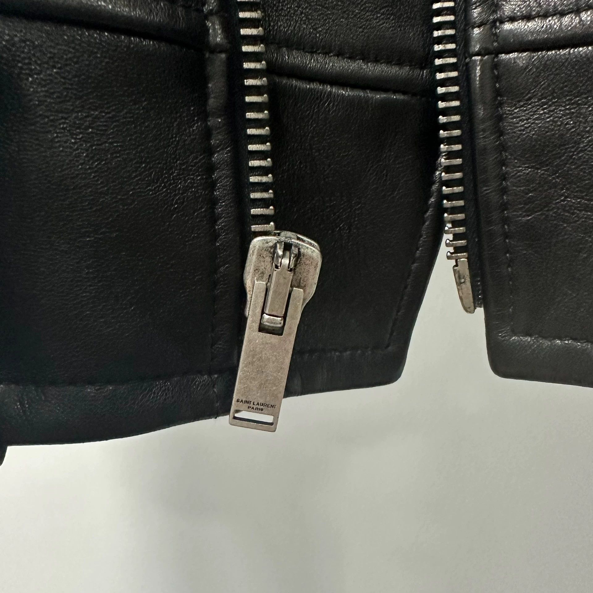 Yves Saint Laurent YSL L01 Rare Italian Lambskin 56 Oversized Biker Jacket Size US XL / EU 56 / 4 - 2 Thumbnail