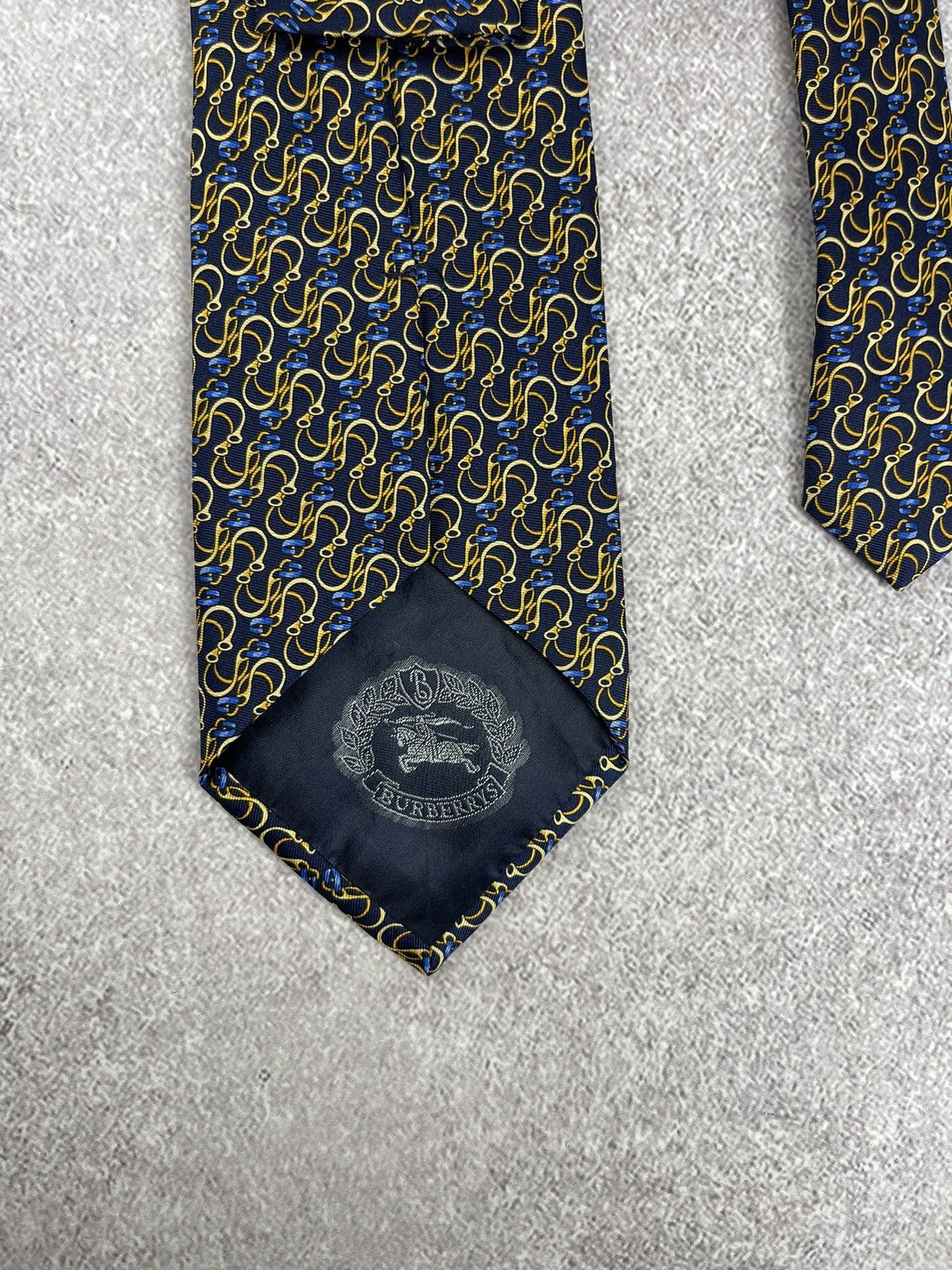 Burberry × Vintage Vintage Burberry Printed Silk Tie Size ONE SIZE - 9 Thumbnail