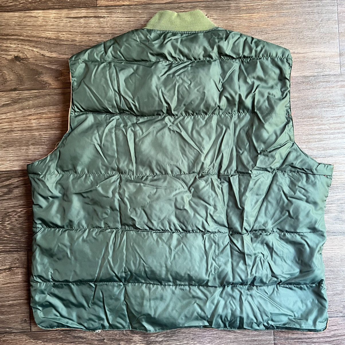 Other 1960s/70s Rainier down Vest With reversals Orange inner M/L Size US M / EU 48-50 / 2 - 7 Thumbnail