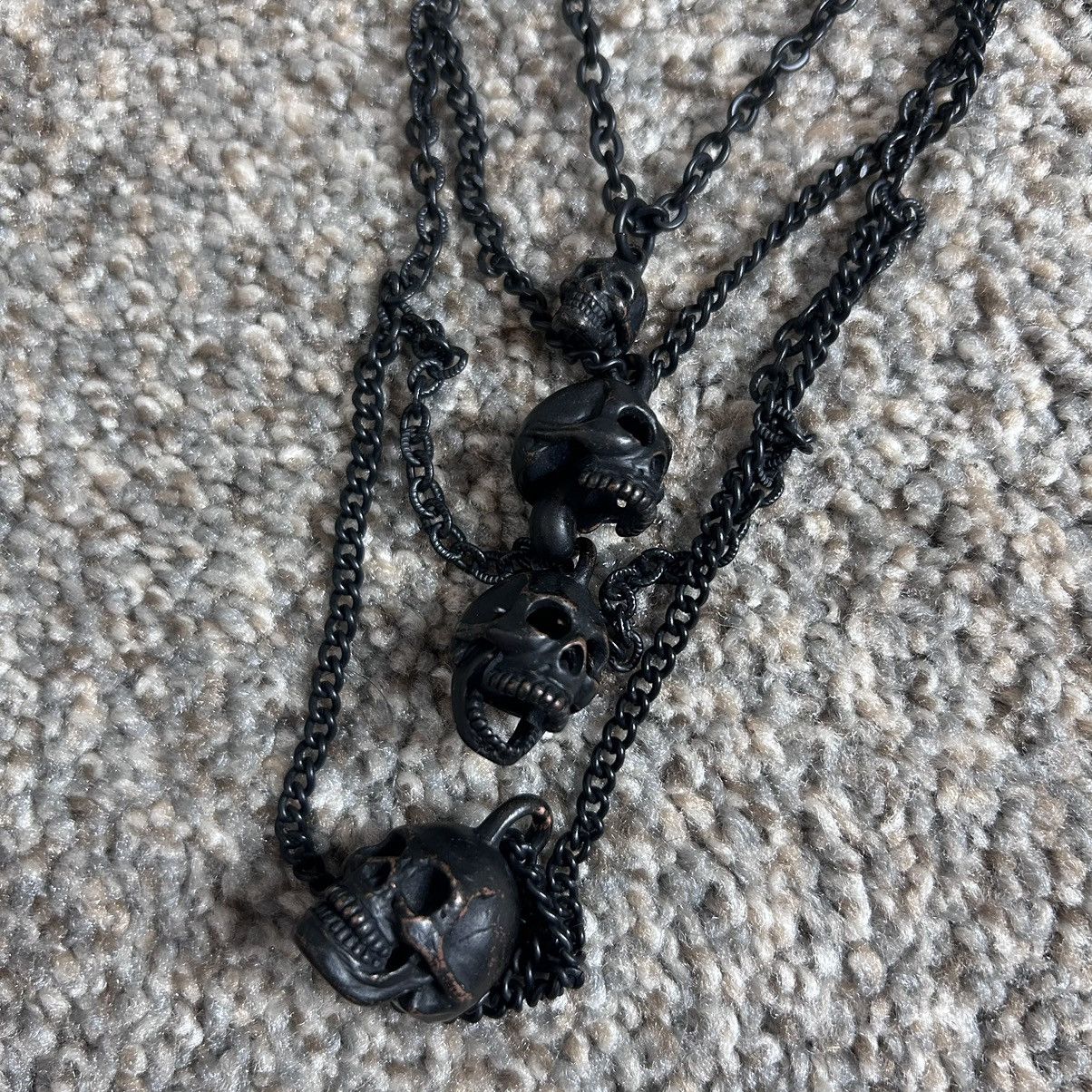 Number (N)ine Number (N)ine ss06 ‘noir’ skull chain Size ONE SIZE - 4 Thumbnail
