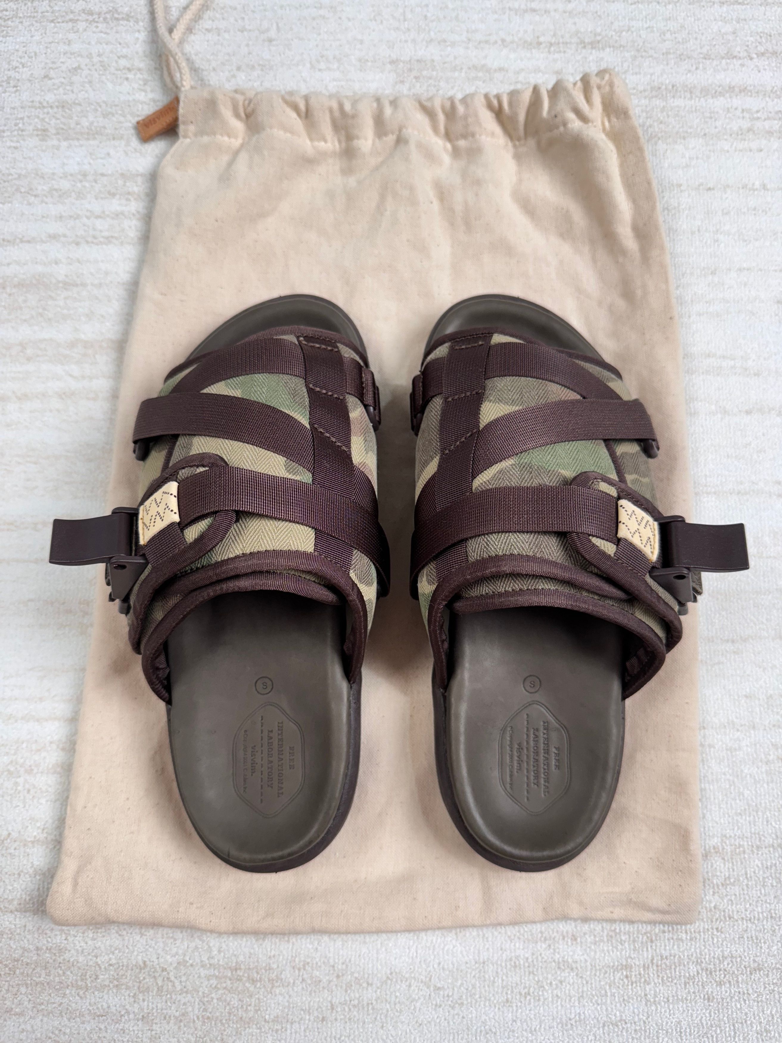 Visvim UNWORN* Visvim CHRISTO Sandals in Camo Size S | Grailed