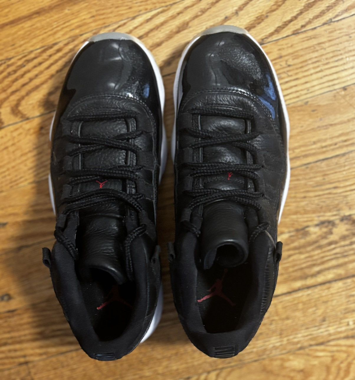 Jordan Brand × Nike Jordan 11 low 72-10 Size 8 men’s Size US 8 / EU 41 - 4 Thumbnail