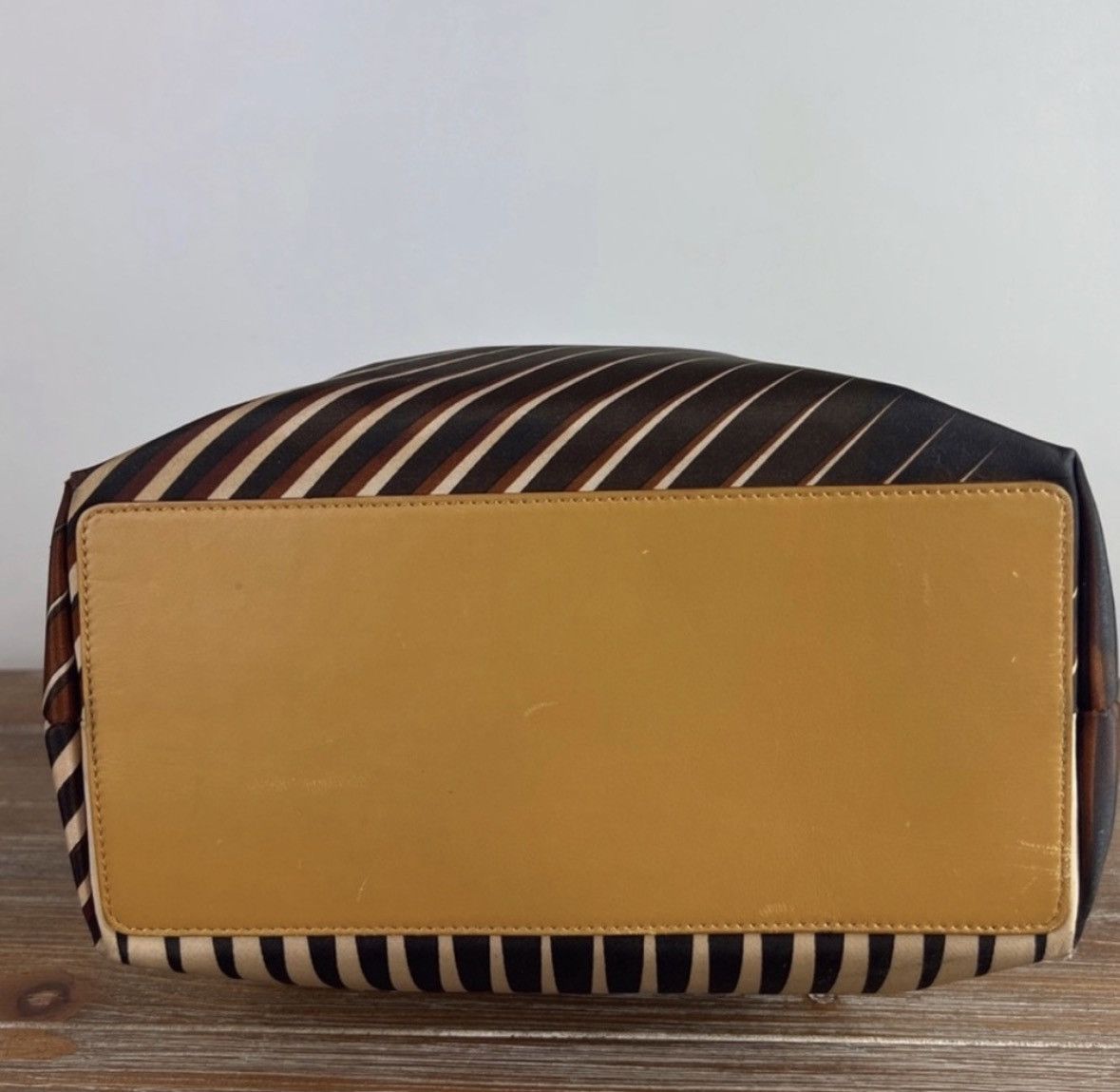 Gucci GUCCI Limited Edition Geometric Vintage Bag Size ONE SIZE - 4 Thumbnail