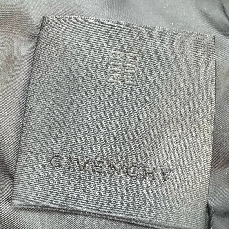 Givenchy Givenchy Printed Letter Zipper Windbreaker Jacket Size US L / EU 52-54 / 3 - 5 Thumbnail