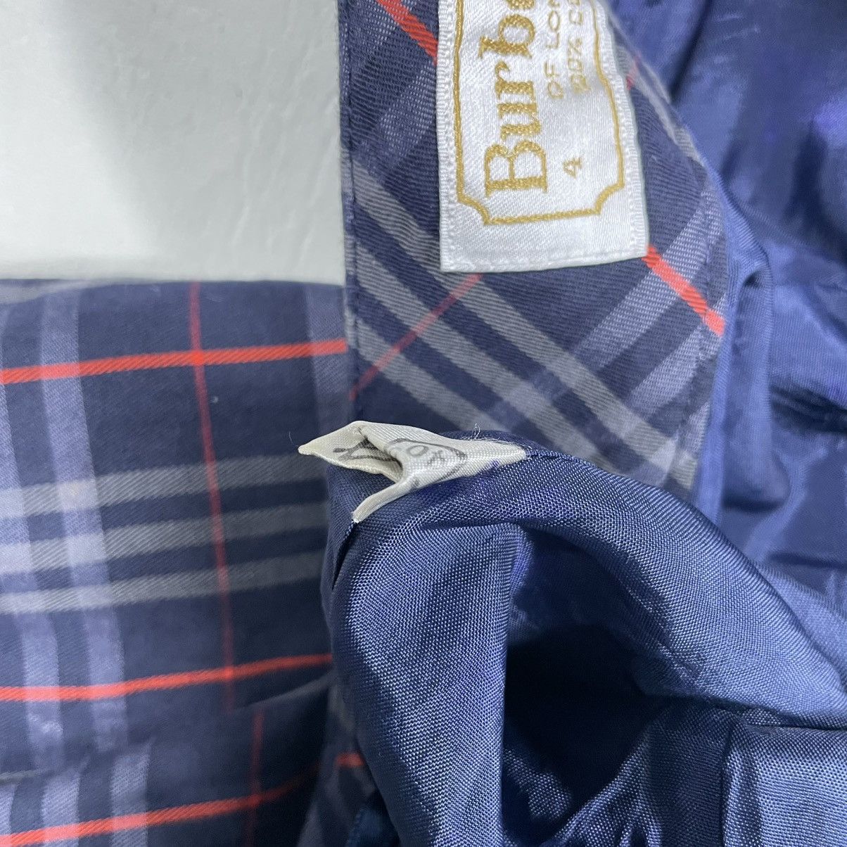 Burberry BURBERRY BLUE PLAID SHORT Size 27" / US 4 / IT 40 - 7 Thumbnail