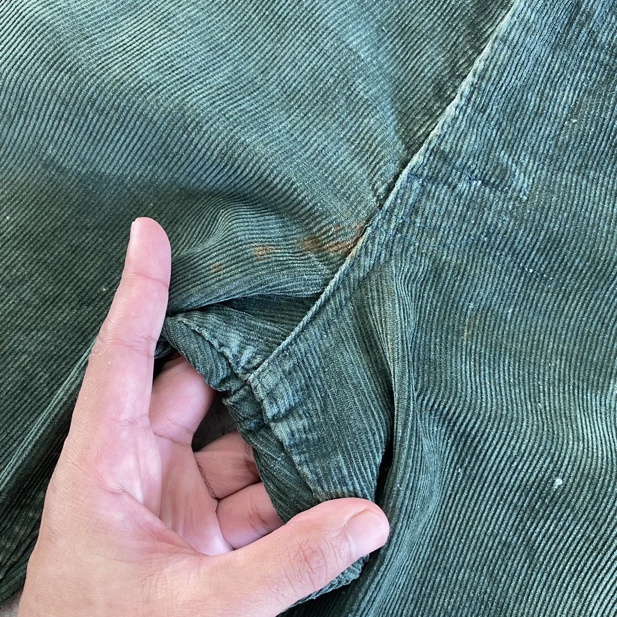 Levi's Vintage 1973 Levis 646 Faded Green Corduroy Flared Jeans Size US 31 - 11 Thumbnail