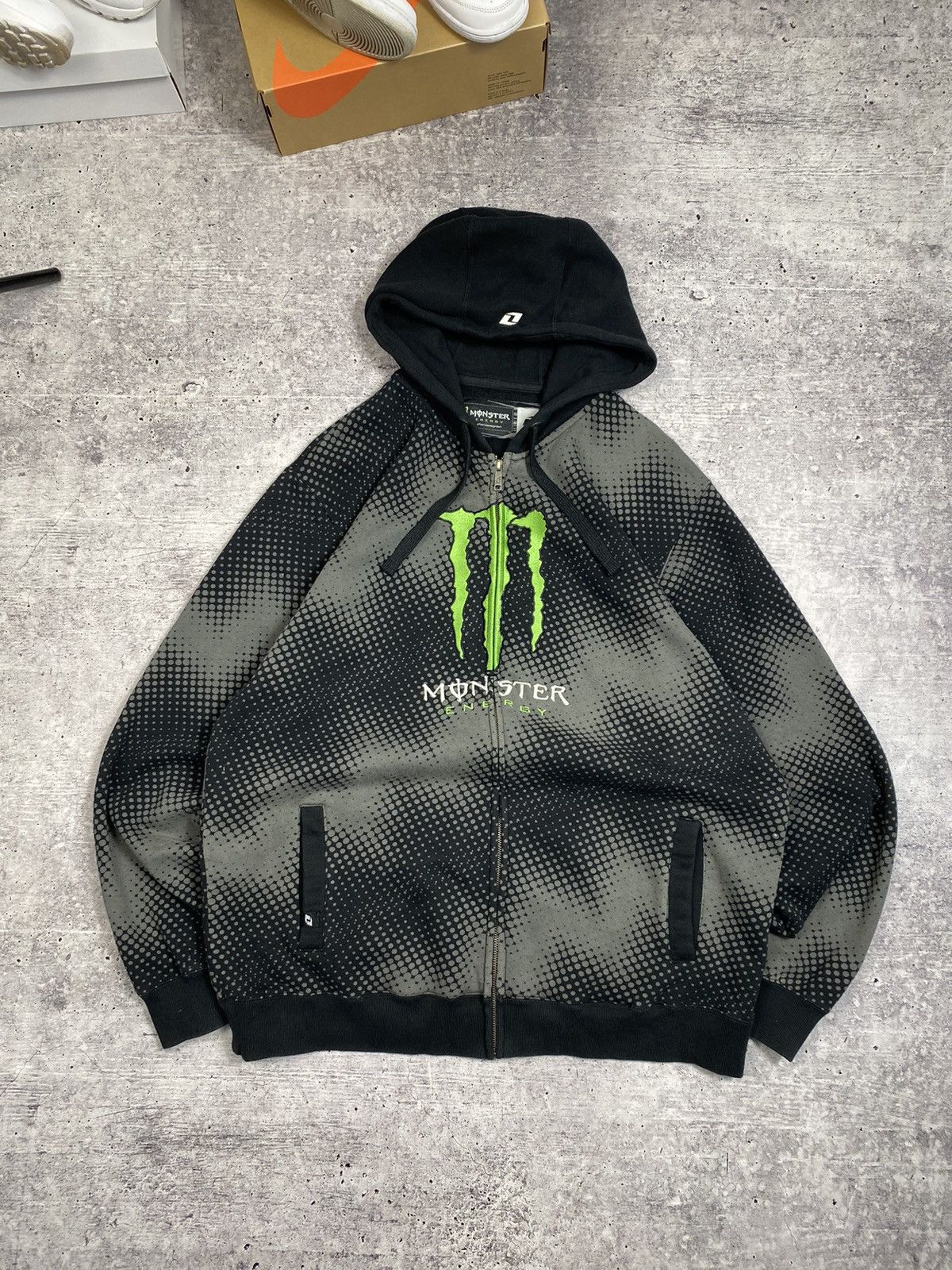 ⭐️ポーカーズ着用⭐️BIO FADED MONSTER ZIP HOODIE BIO FADED MONSTER ZIP HOODIE ポーカーズ（BIO 24AW 1st