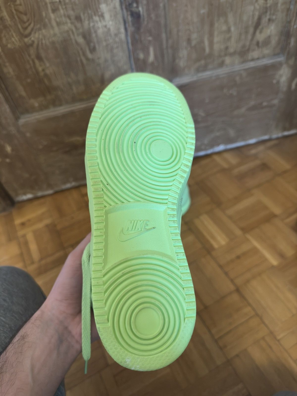 Nike Nike green jordans Size US 6.5 / EU 39-40 - 3 Thumbnail