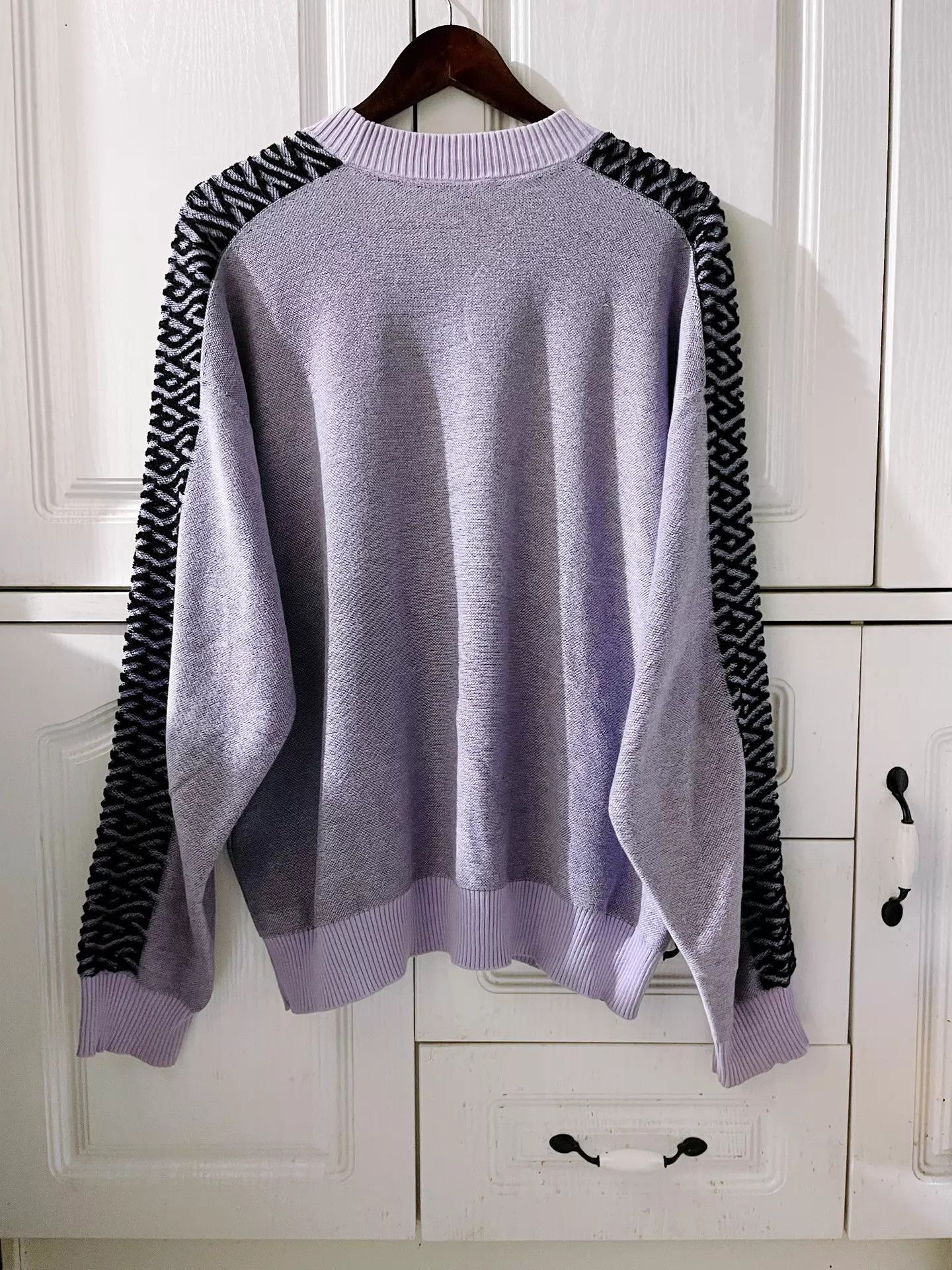 Versace Versace Medusa-Embroidered Trim Runway Sweater 95 New Size 50 (L) Size US M / EU 48-50 / 2 - 2 Thumbnail