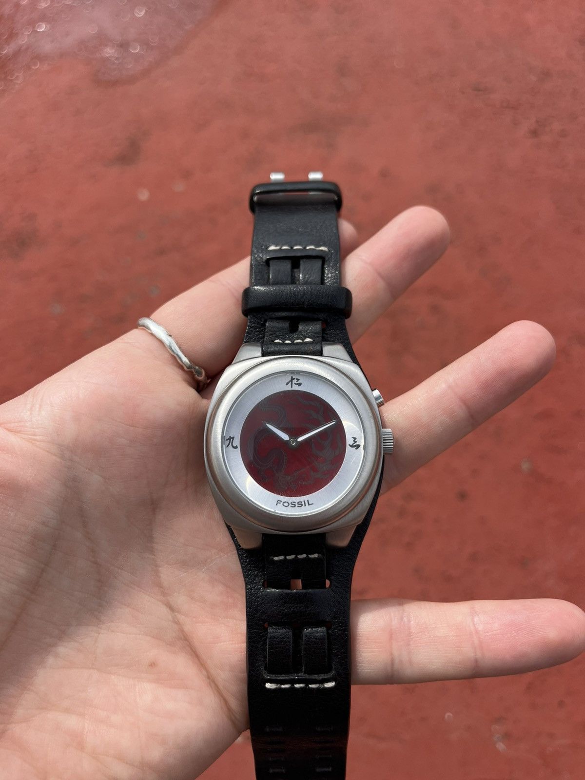 Fossil FOSSIL BIG TIC(JR-8292)RED FRAME WATCH🔴 | Grailed