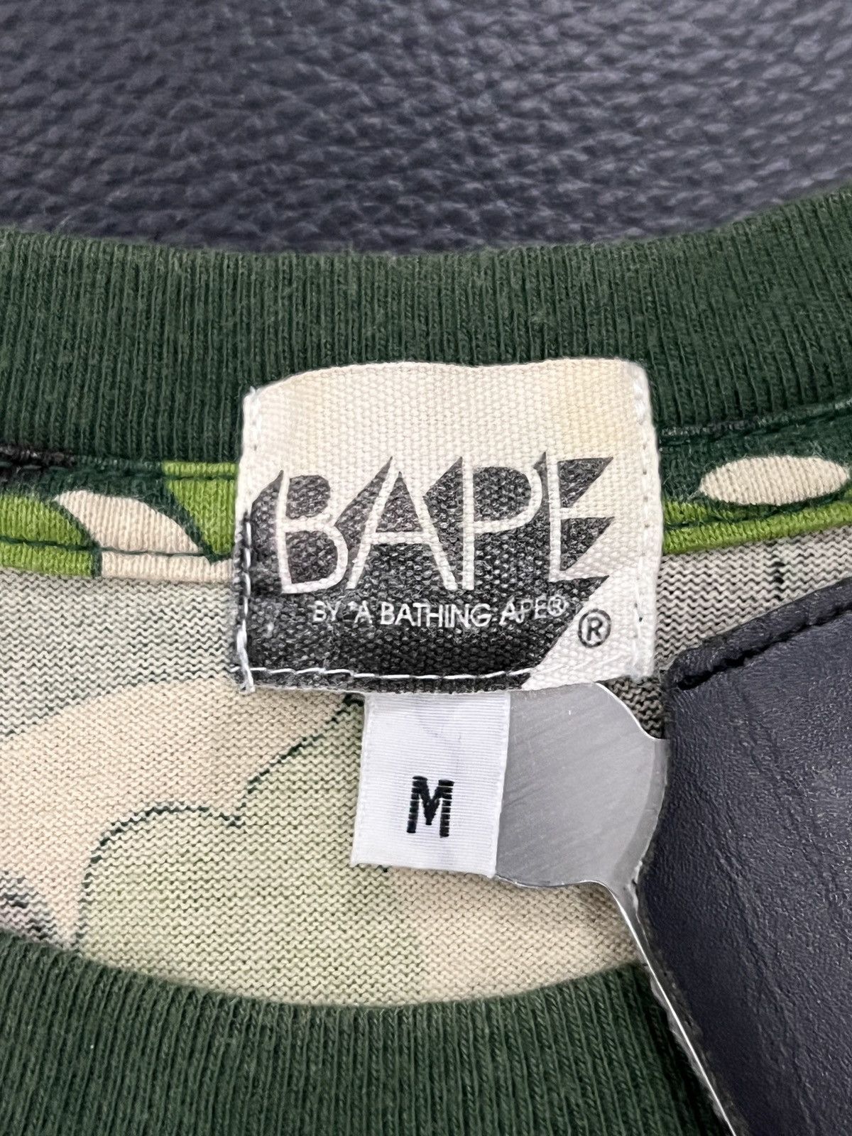 Bape A Bathing Ape 2008–2012 Green Camo Logo T-Shirt Size US M / EU 48-50 / 2 - 10 Thumbnail
