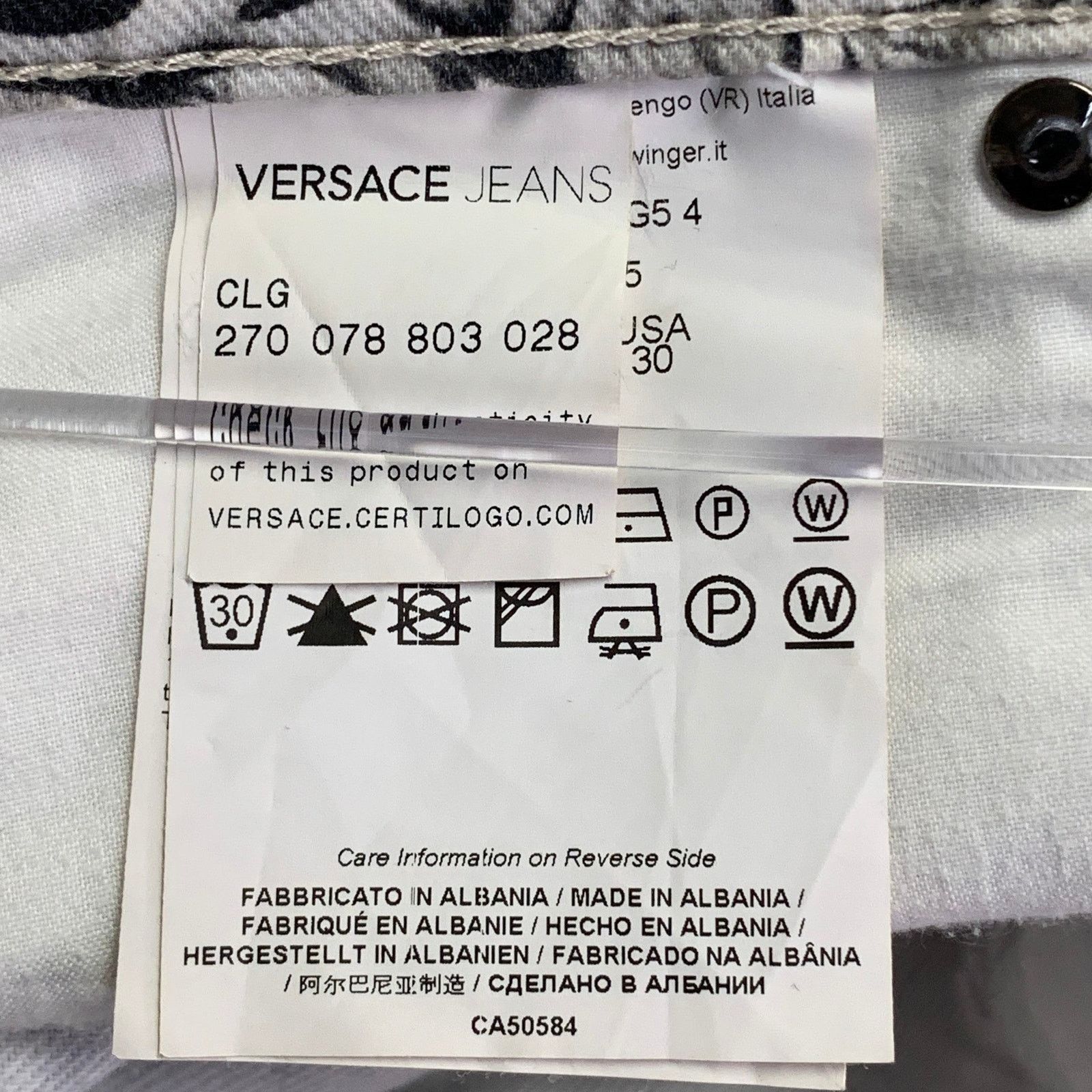 Versace VERSACE JEANSWhite Grey Logo Print Cotton Slim Tapered Jeans Size US 30 / EU 46 - 11 Thumbnail