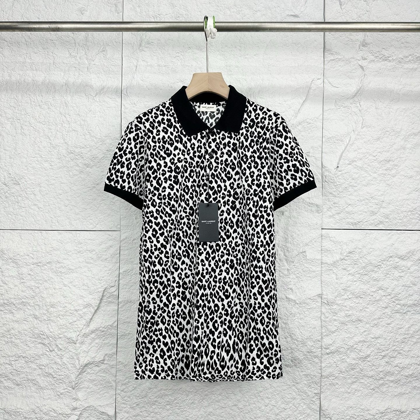 Saint Laurent Paris Saint Laurent Leopard Print Polo Size XXL Size US XXL / EU 58 / 5 - 1 Thumbnail
