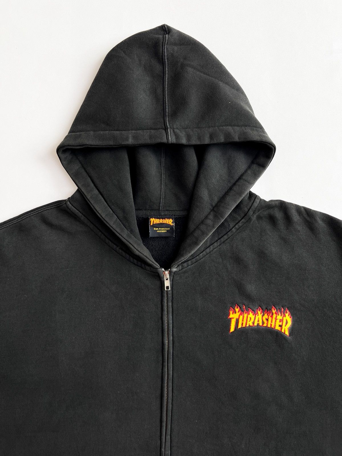 Thrasher thrasher basic burn logo zip hoodie black vintage 90s Size US L / EU 52-54 / 3 - 2 Thumbnail