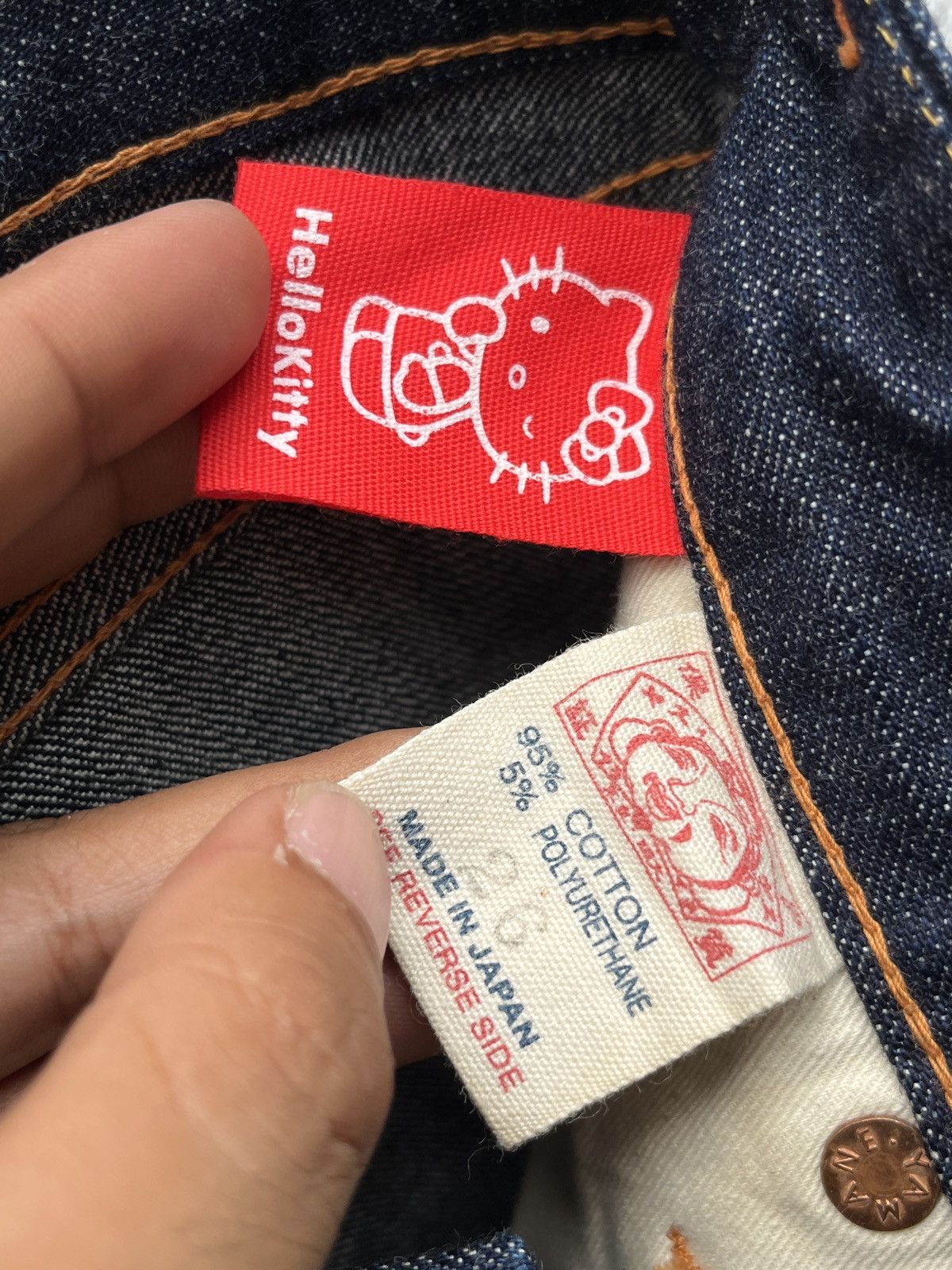 Evisu Evisu Donna Hello Kitty Embroidered Flared Jeans Size 27" / US 4 / IT 40 - 9 Thumbnail