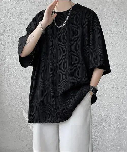VIBE Korean Black Wave Pleated Oversized Relaxed Tee T-shirt Size US XL / EU 56 / 4 - 1 Thumbnail