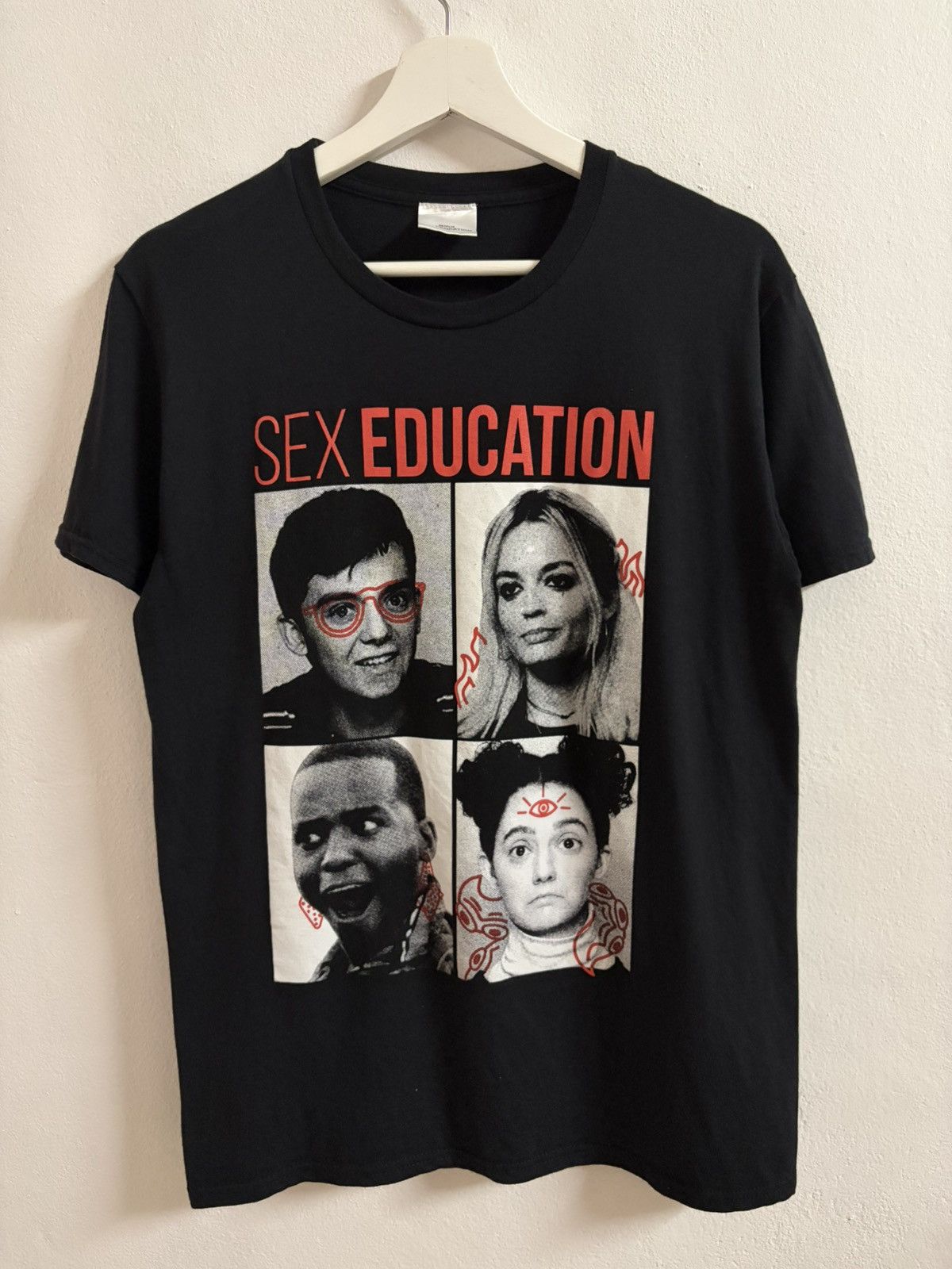 Other Netflix: Sex Education Size US M / EU 48-50 / 2 - 3 Thumbnail